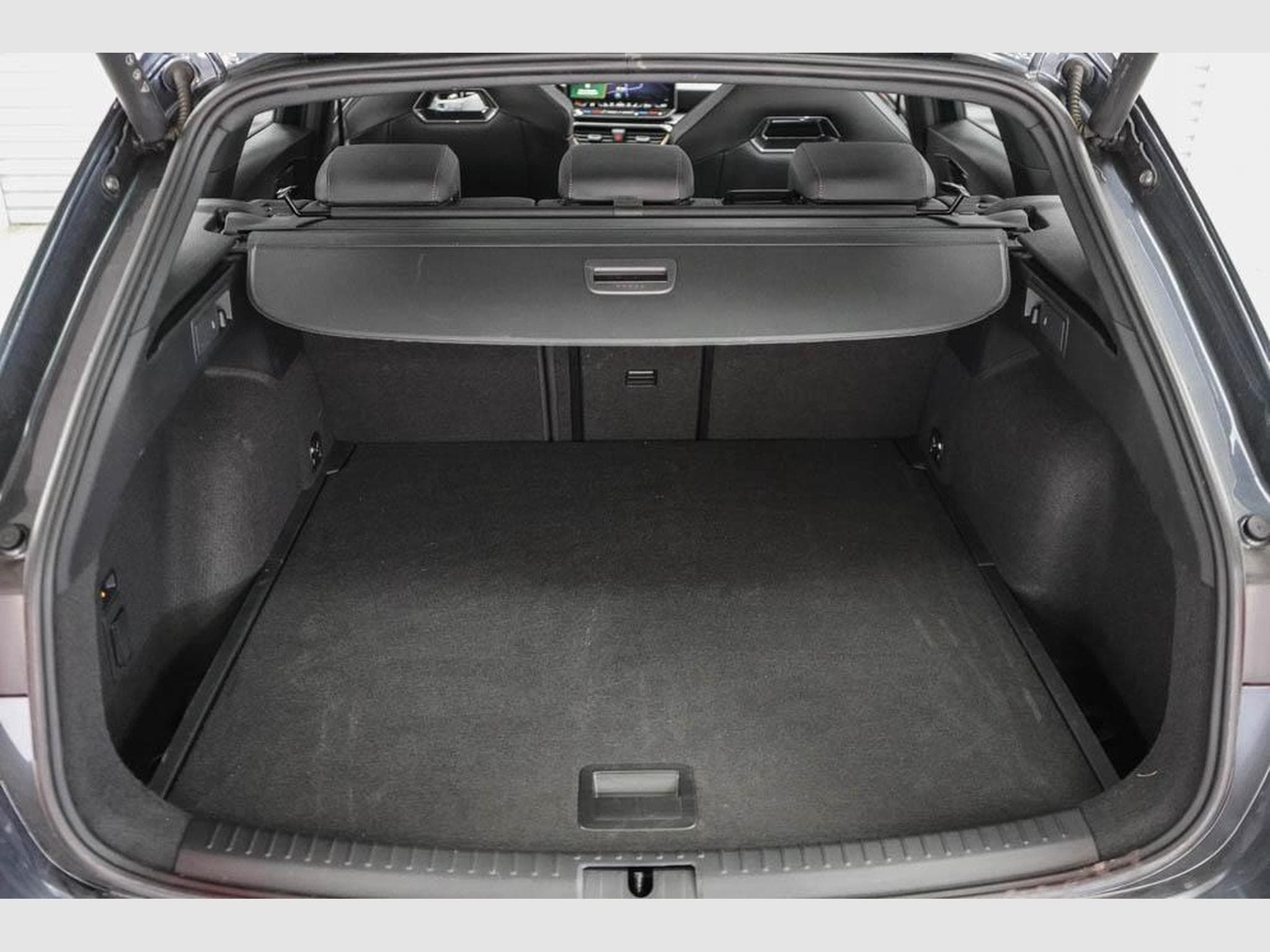 Cupra Leon ST 2,0 TSI (2025) - Foto 18