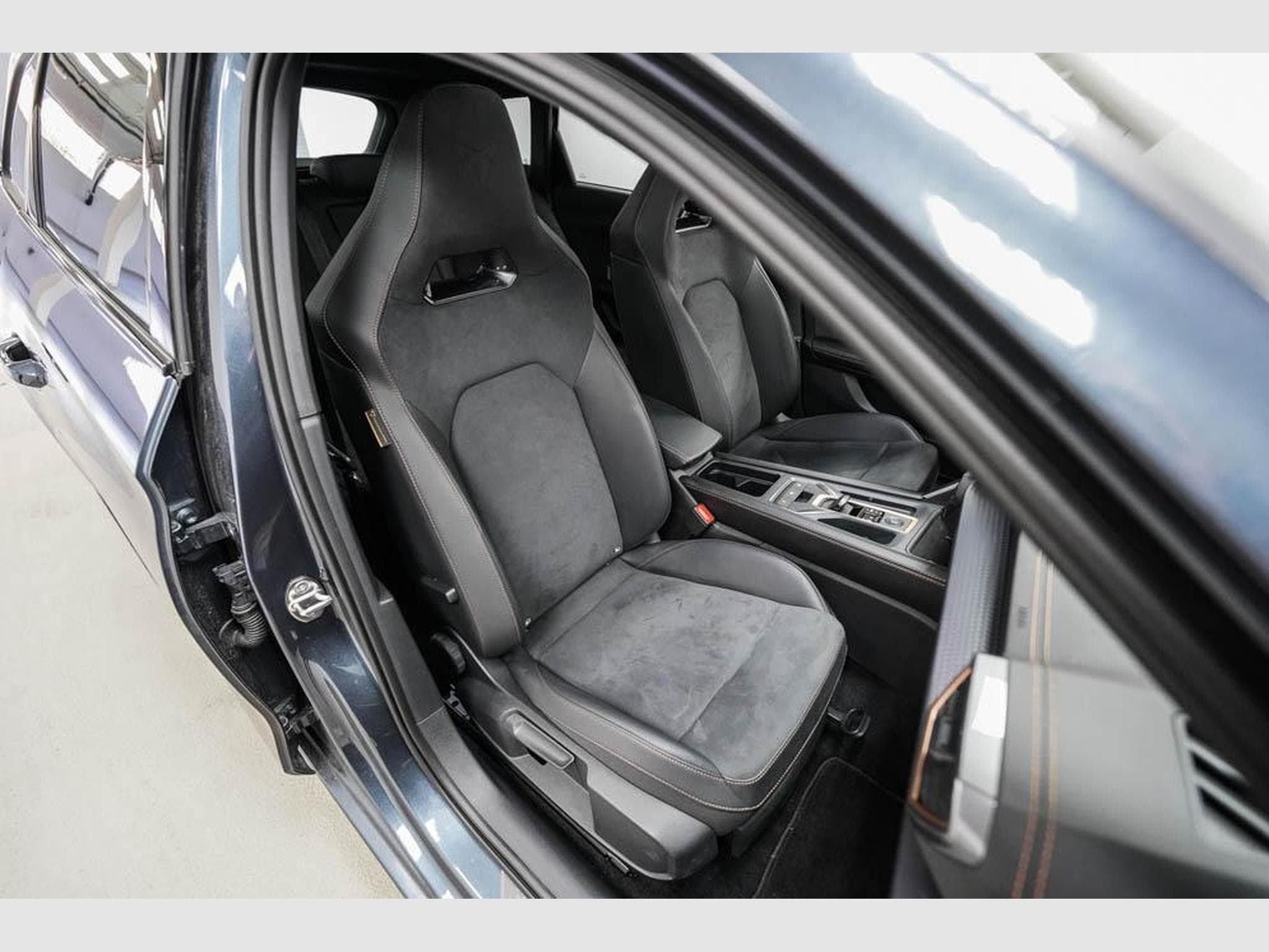 Cupra Leon ST 2,0 TSI (2025) - Foto 22