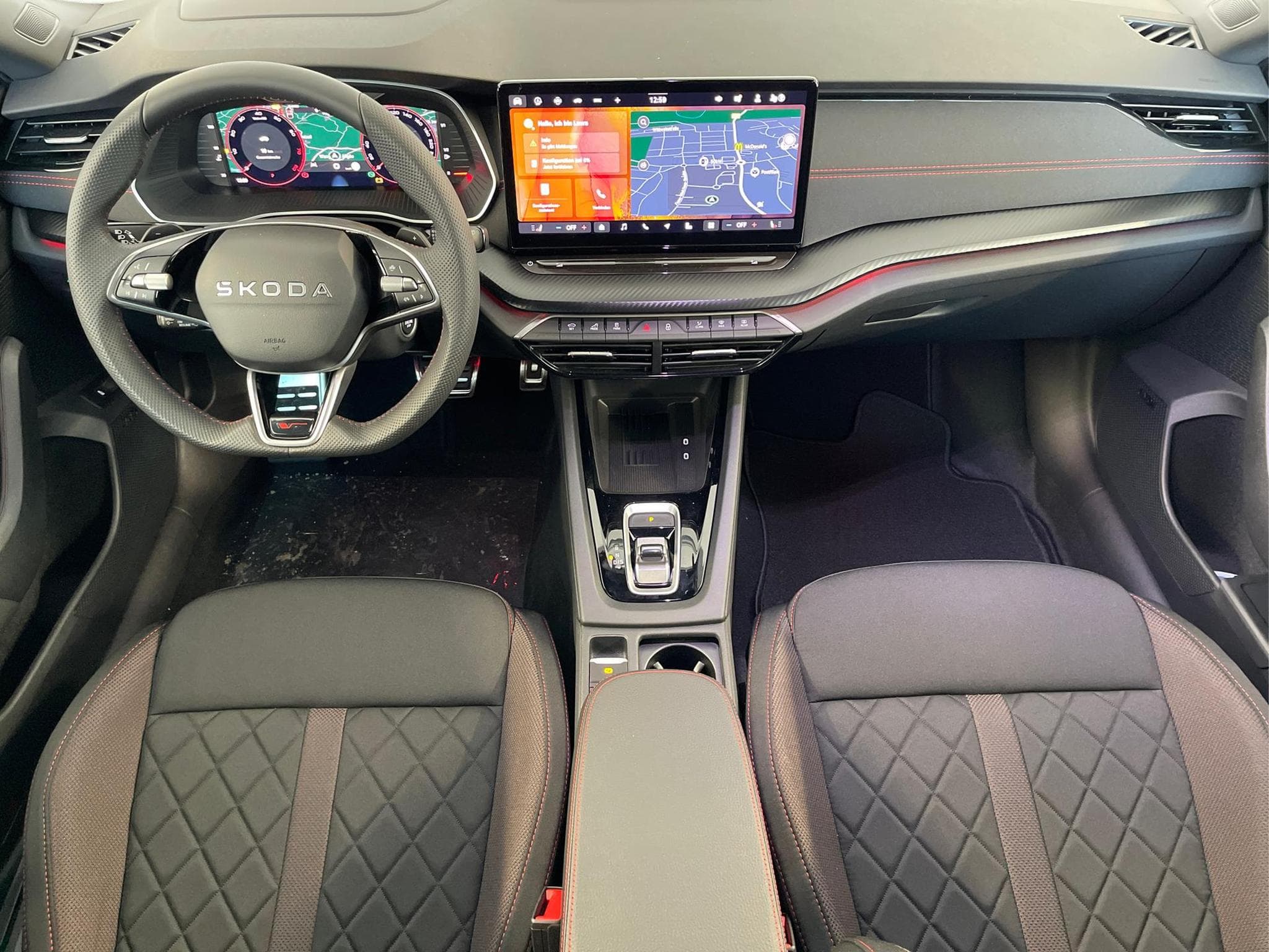 Skoda Octavia RS (2026) - Foto 7