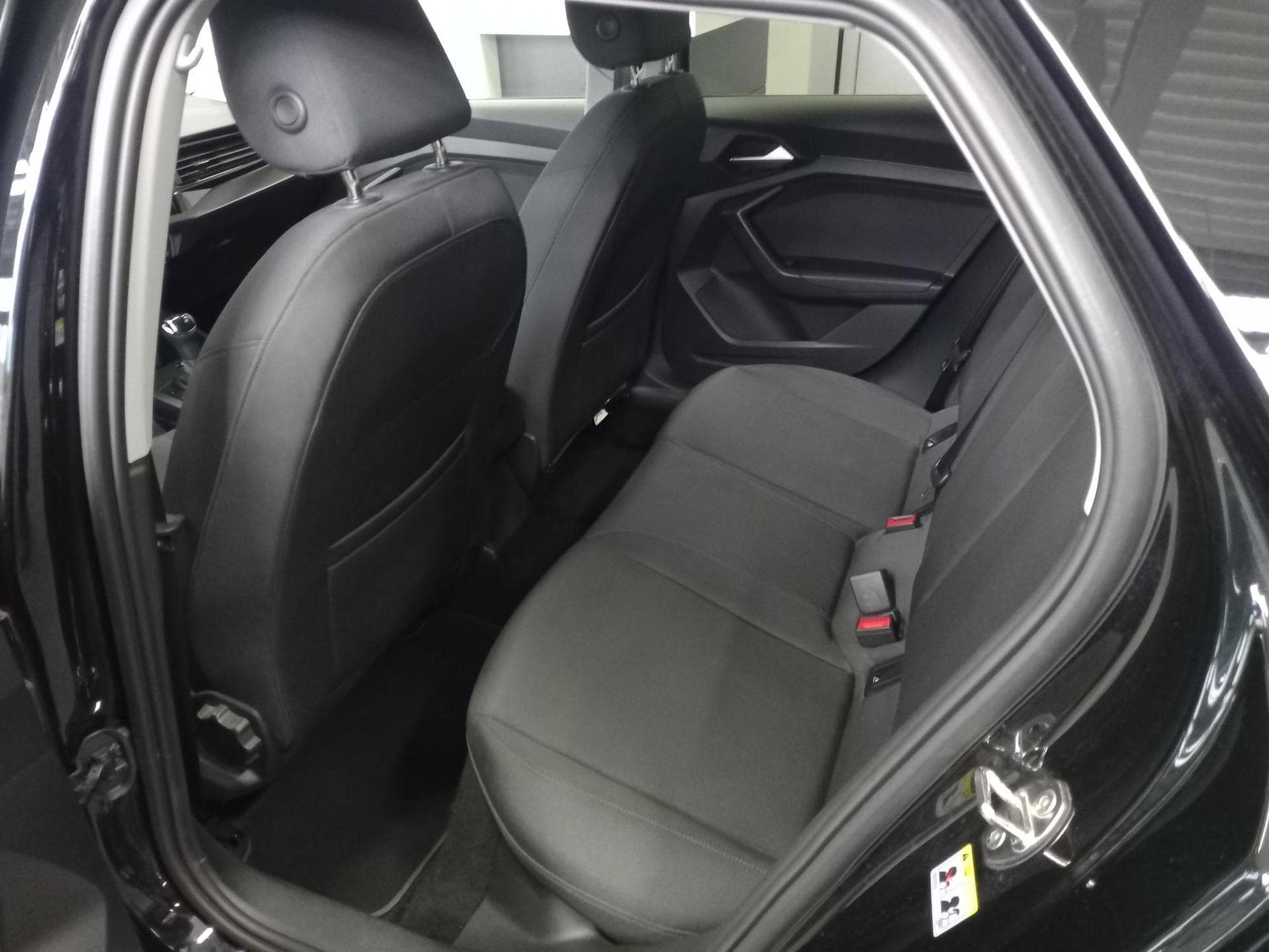 Audi A1 Sportback S line (2024) - Photo 3