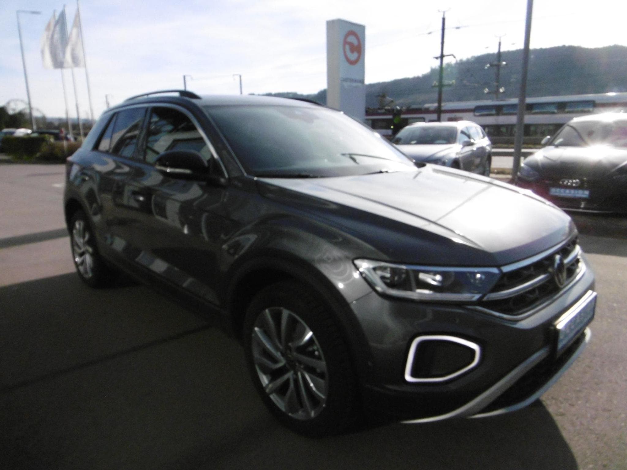 VW T-Roc Move 1.5 TSI (2025) - Photo 11