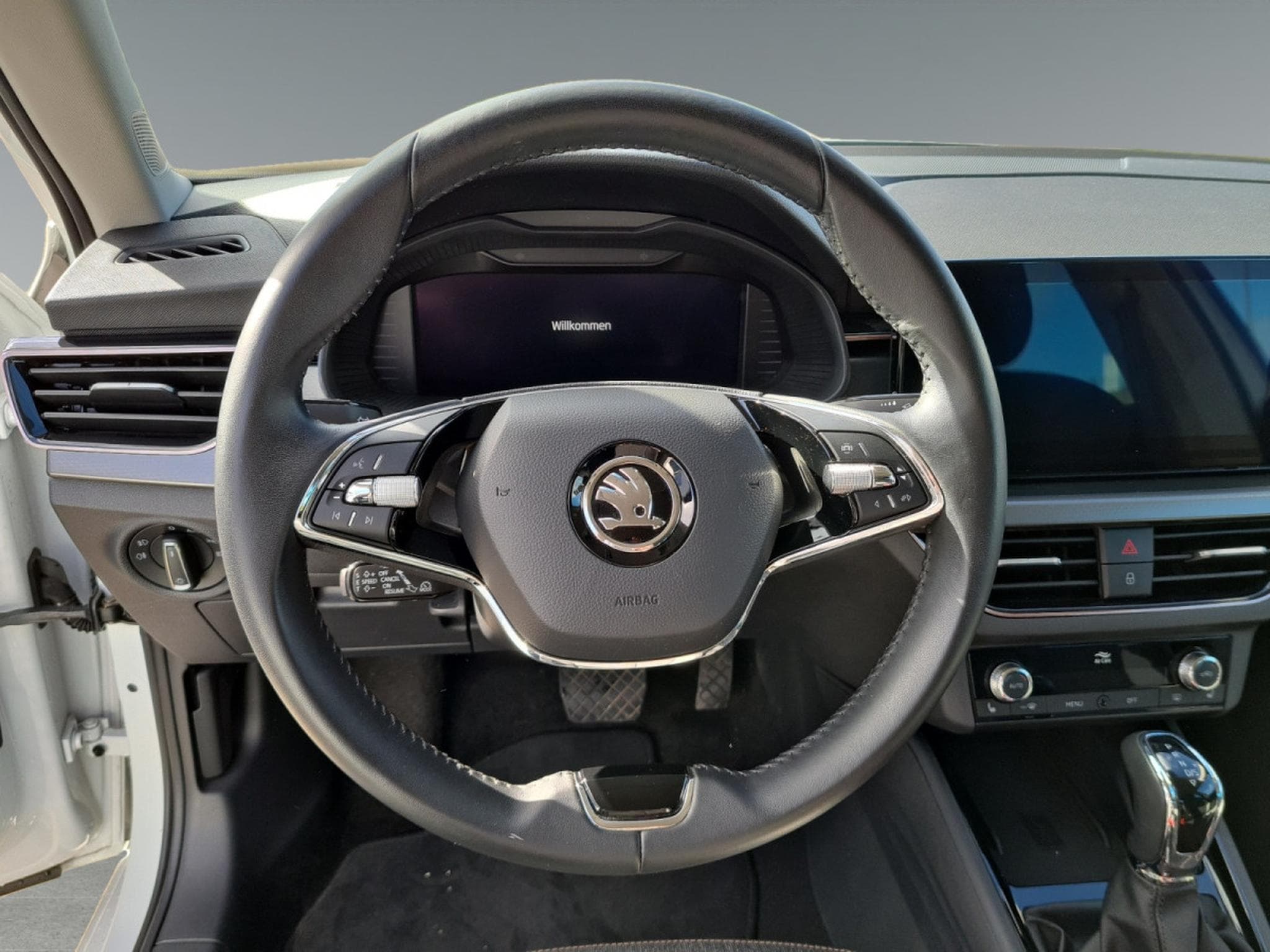 Skoda Kamiq Style 1.5 TSI 150ch (2022) - Photo 12