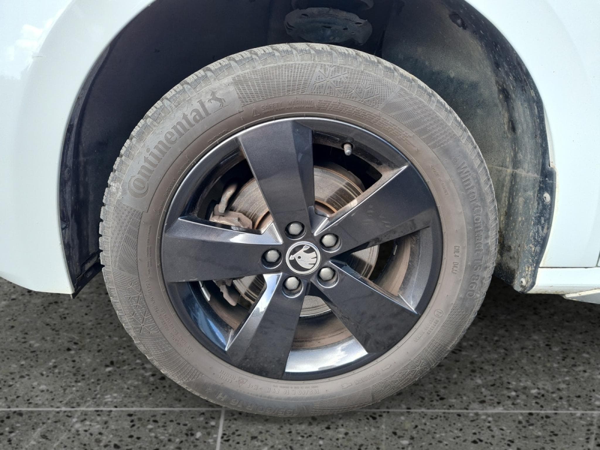 Skoda Kamiq Style 1.5 TSI 150ch (2022) - Photo 8