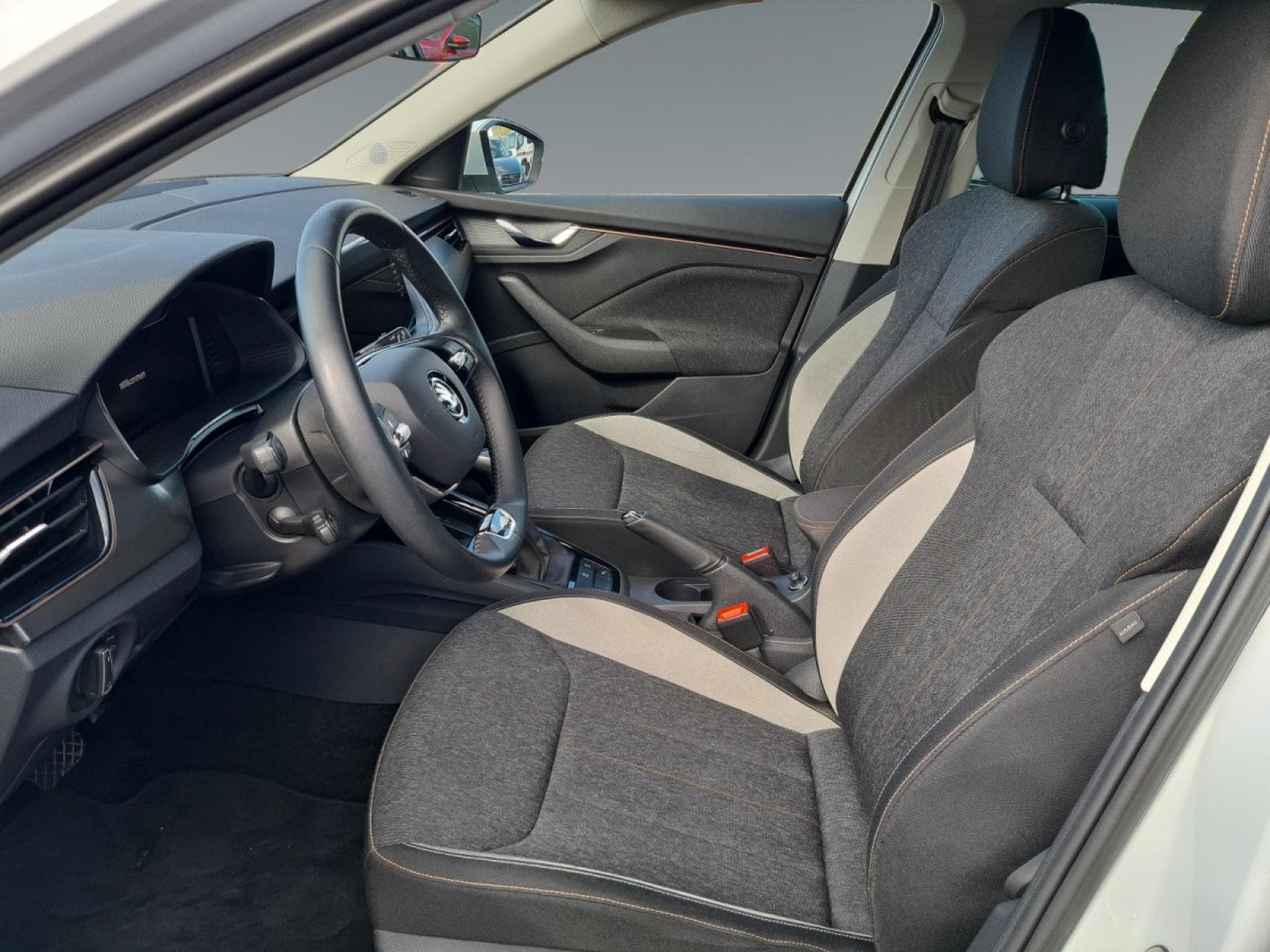 Skoda Kamiq Style 1.5 TSI 150ch (2022) - Photo 9