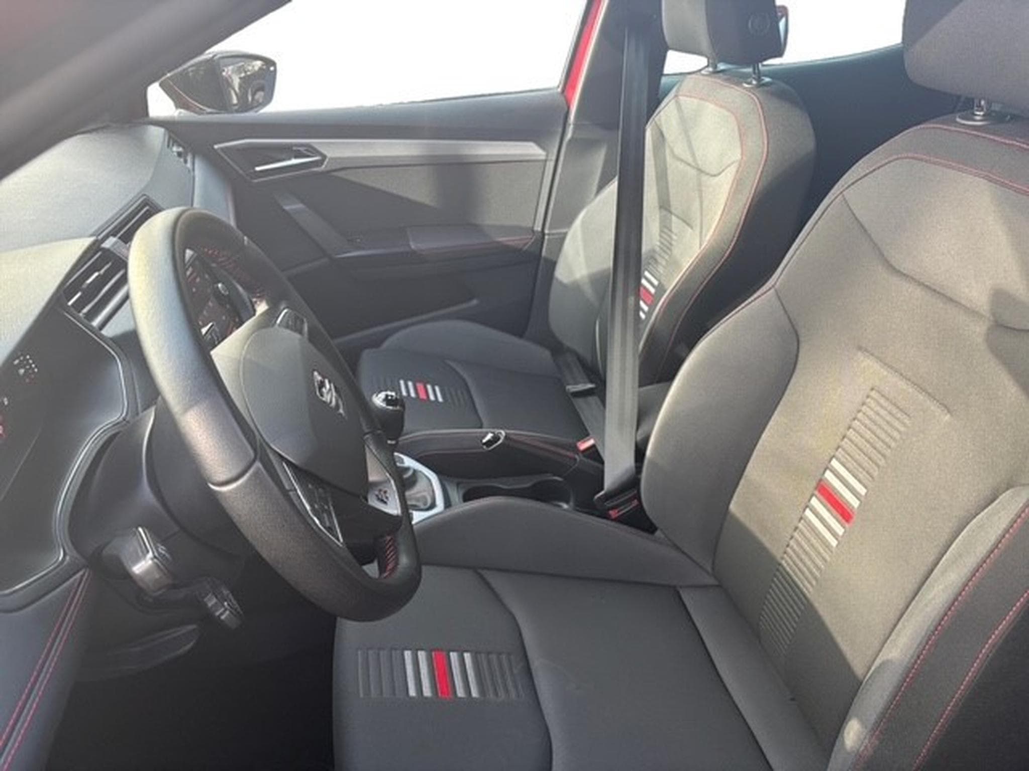 Seat Arona 1.0 TSI FR (2020) - Photo 6