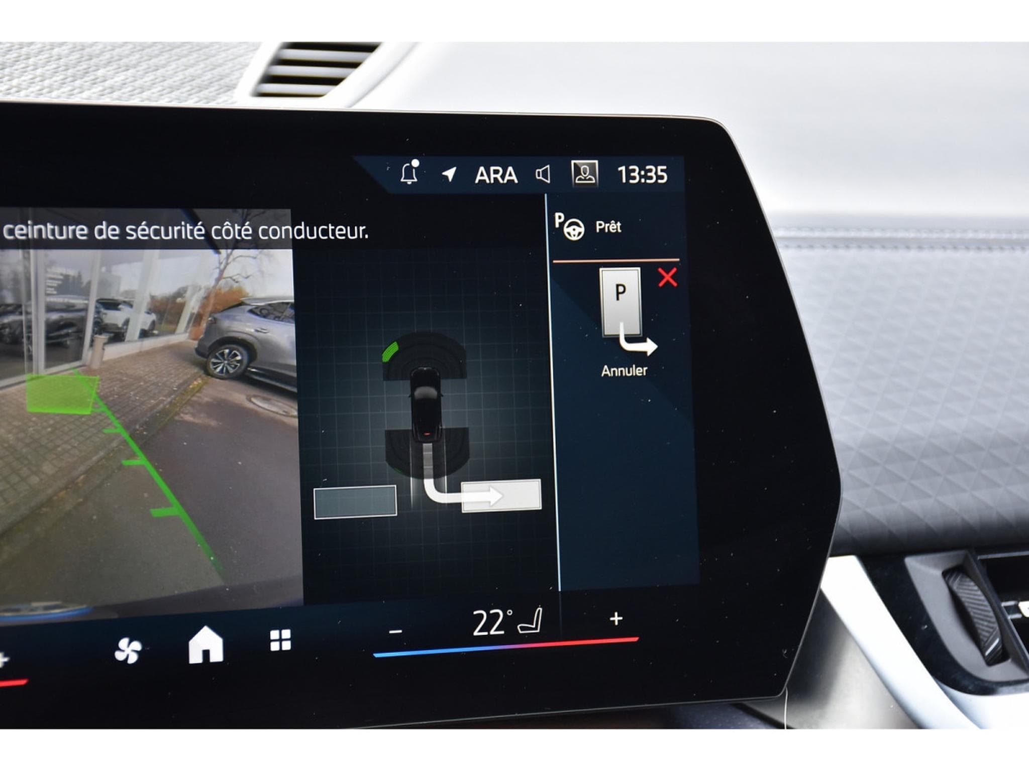 BMW iX2 xDrive30 M Sport CUIR GPS LANE CAM PARK JA19 KEYLESS 1° MAIN (2024) - Photo 17