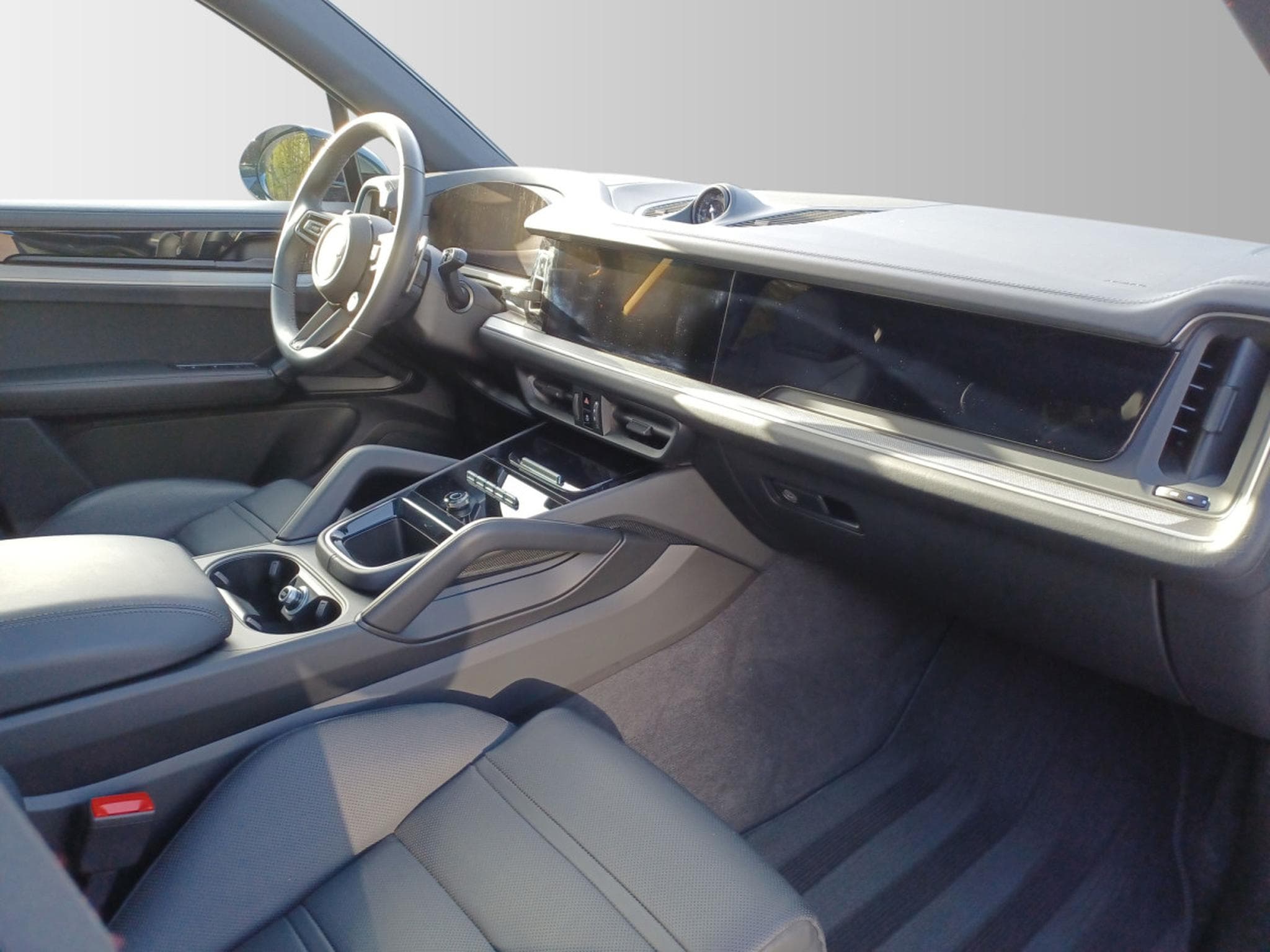 Porsche Cayenne E-Hybrid (2025) - Photo 11