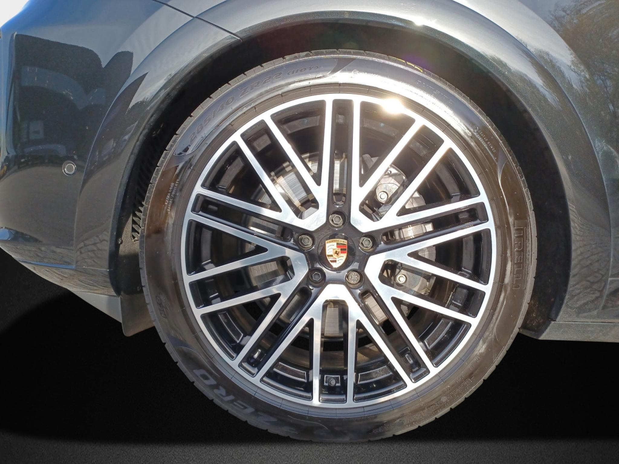 Porsche Cayenne E-Hybrid (2025) - Photo 6