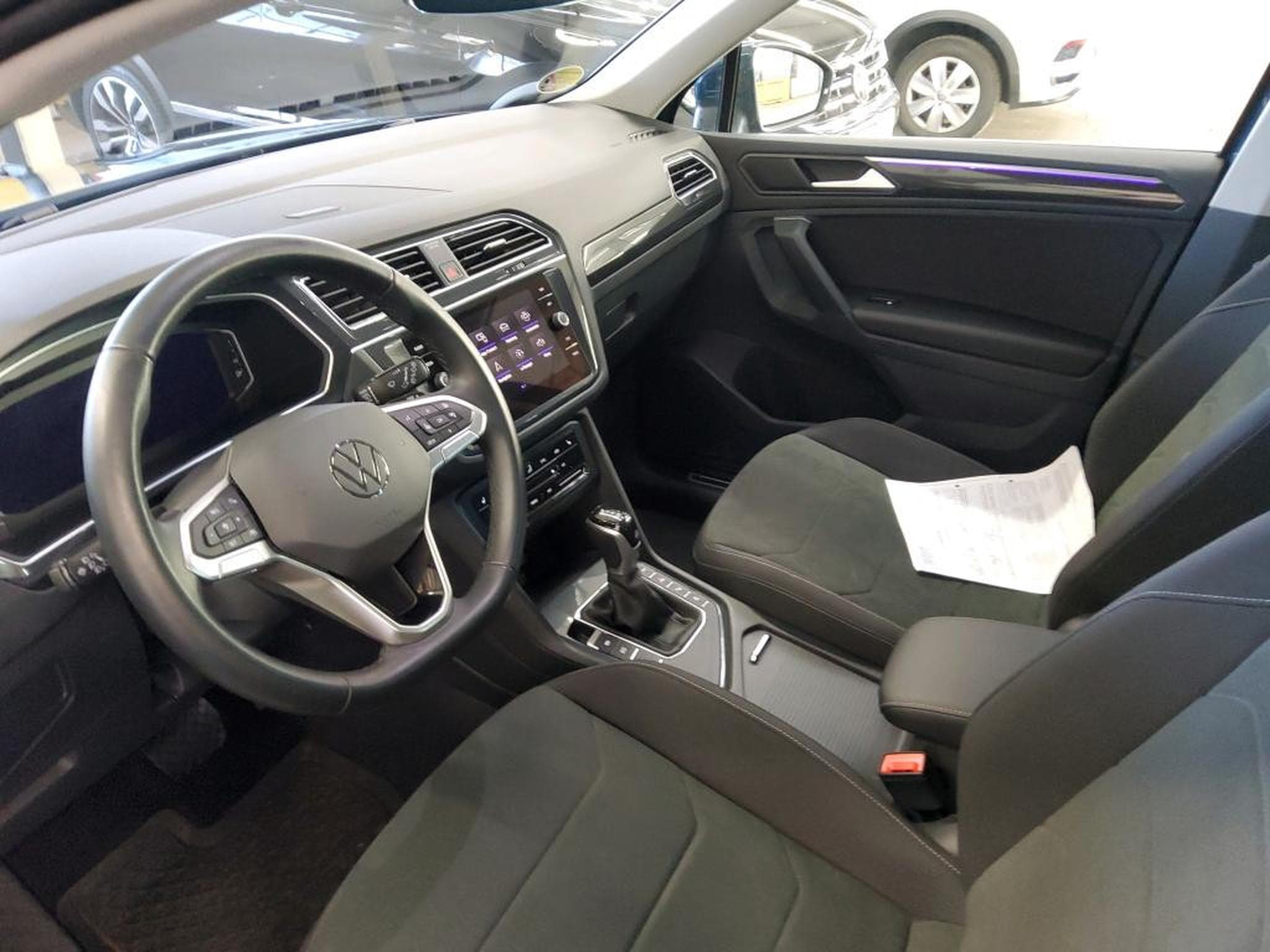 VW Tiguan Elegance 1.4 eHybrid TSI 245CV DSG6 *360°* MATRIX *ACC * (2021) - Photo 6