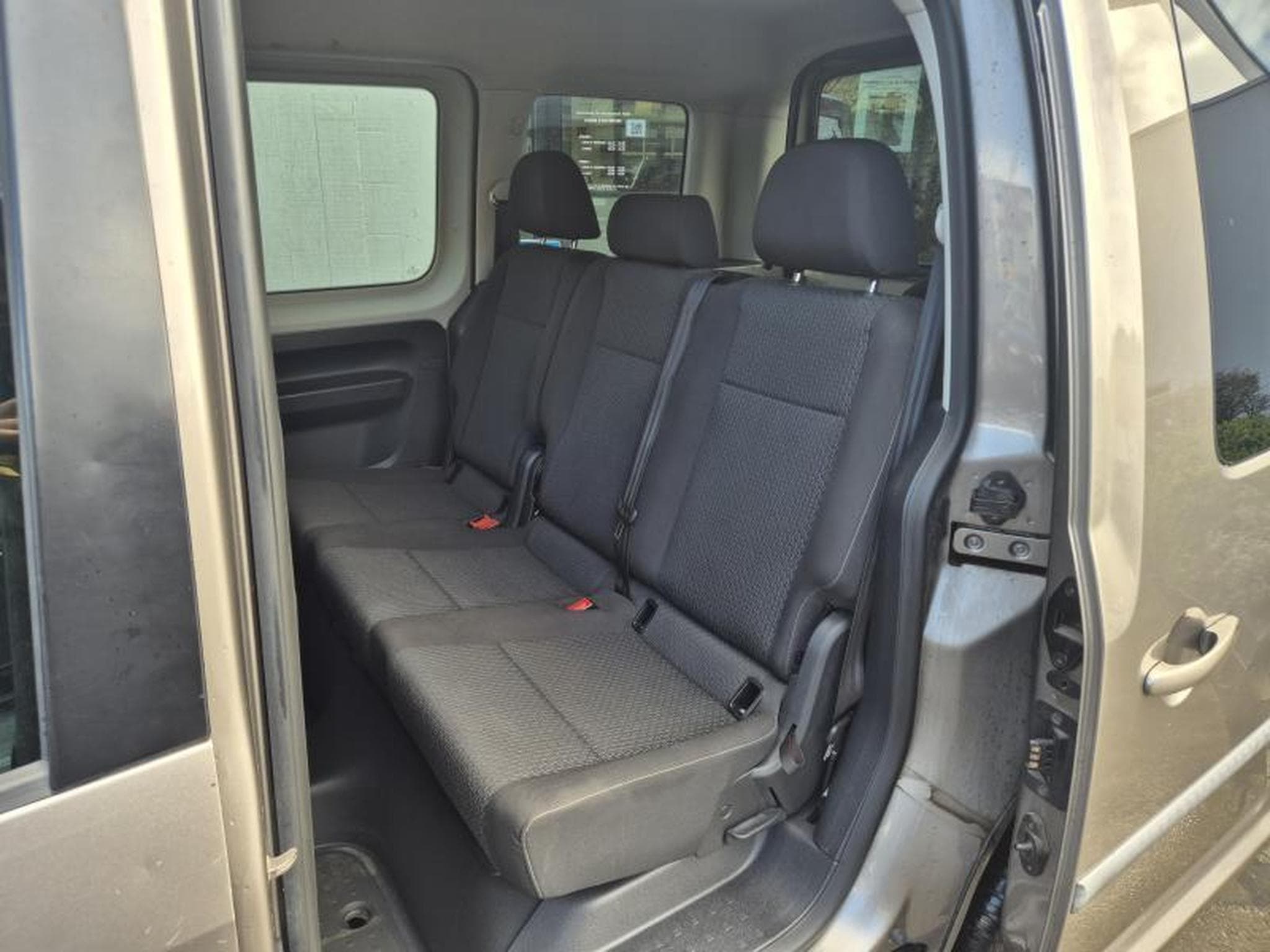 VW Caddy Trendline 4MO (2018) - Photo 6