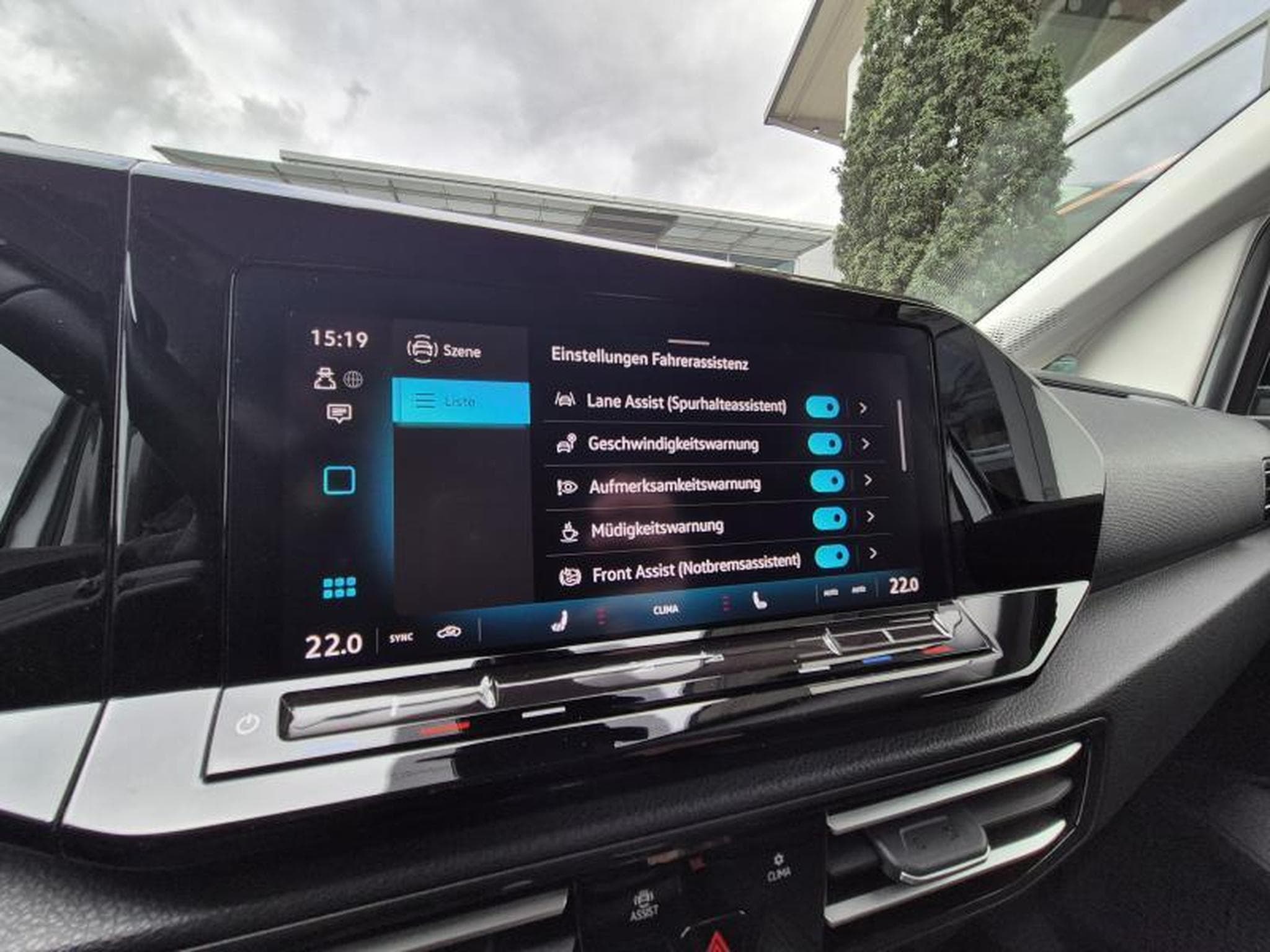 VW Caddy Style (2024) - Photo 8