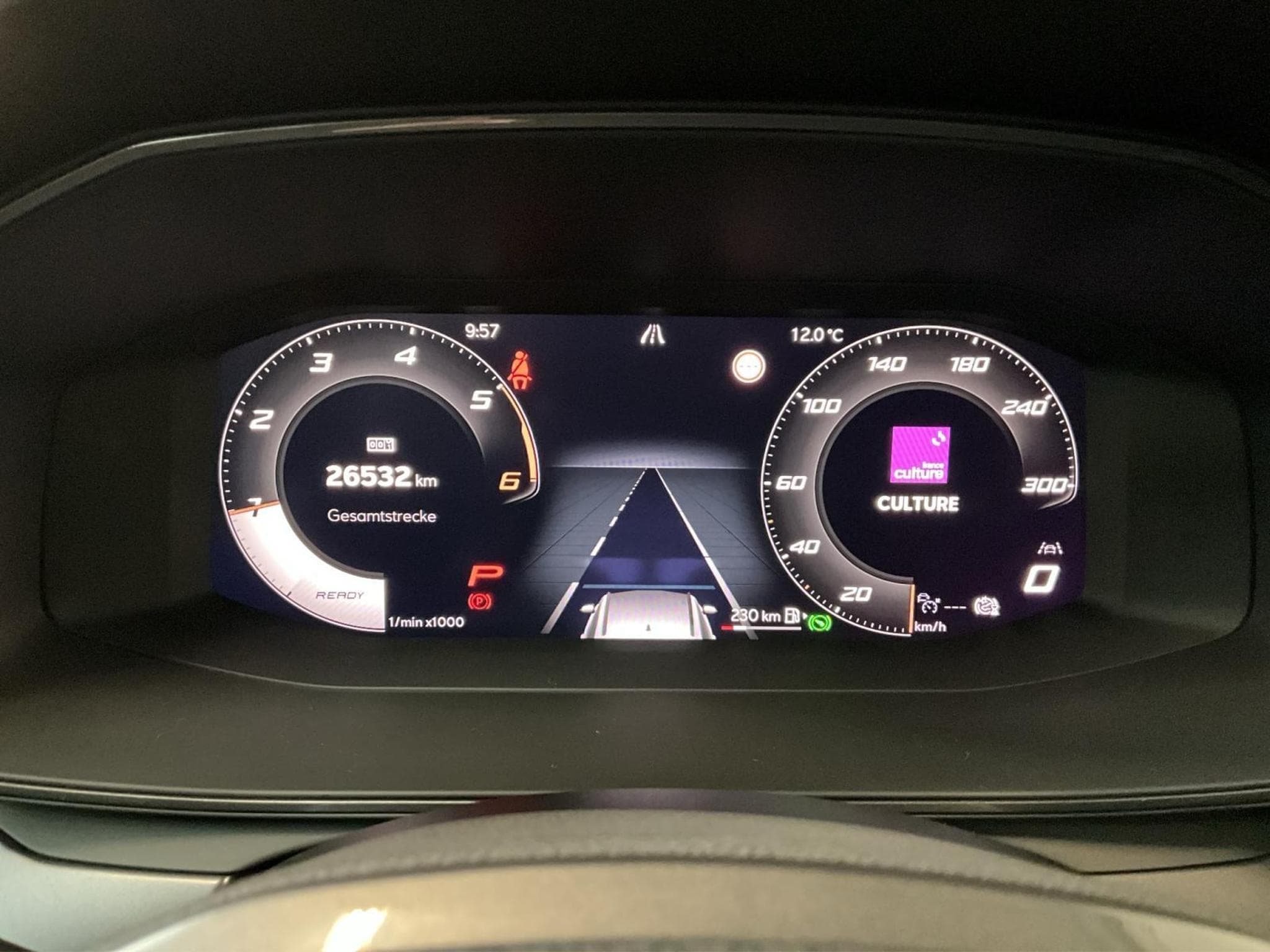 Cupra Leon ST+Pure-Perf.+DSG+Sennheiser+AHK (2025) - Photo 11