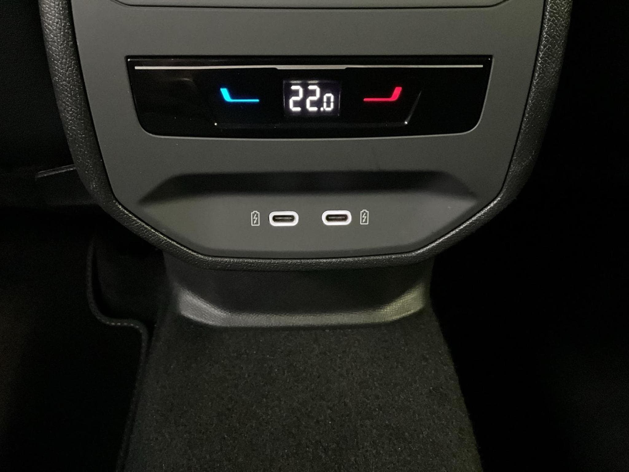 Cupra Leon ST+Pure-Perf.+DSG+Sennheiser+AHK (2025) - Photo 22