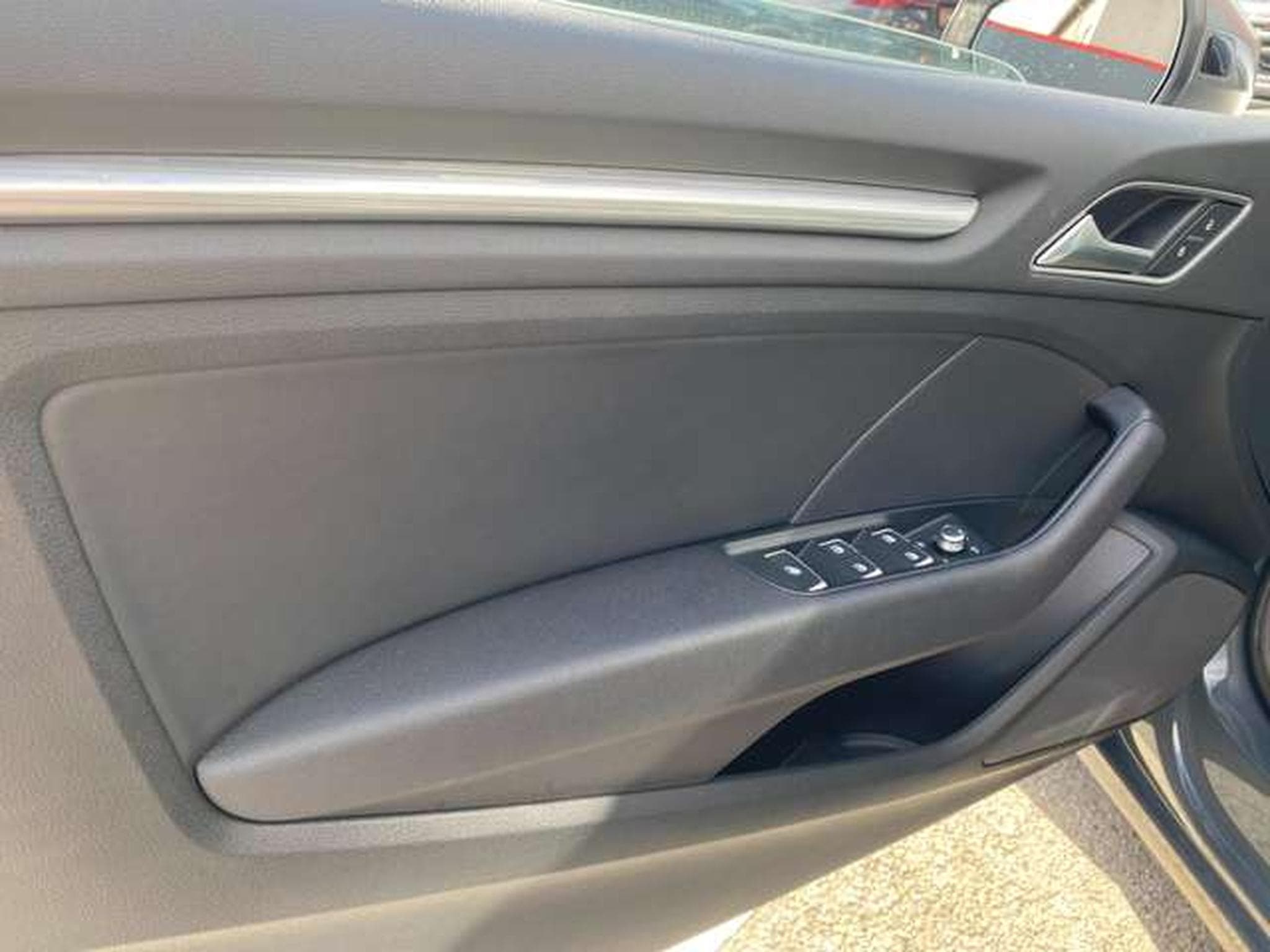 Audi A3 A3 2.0 TDI Cabrio sport (2016) - Photo 11