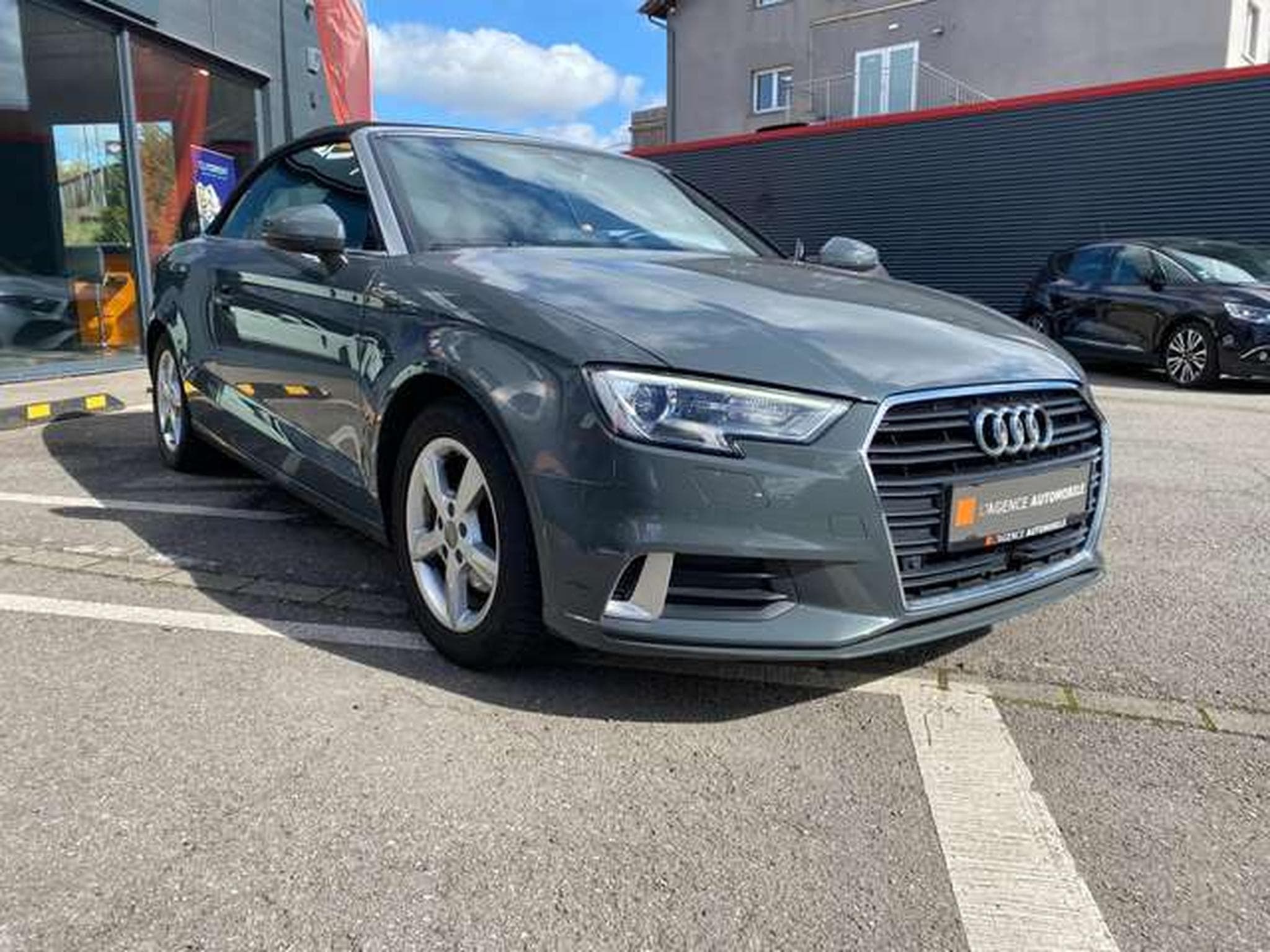 Audi A3 A3 2.0 TDI Cabrio sport (2016) - Photo 8