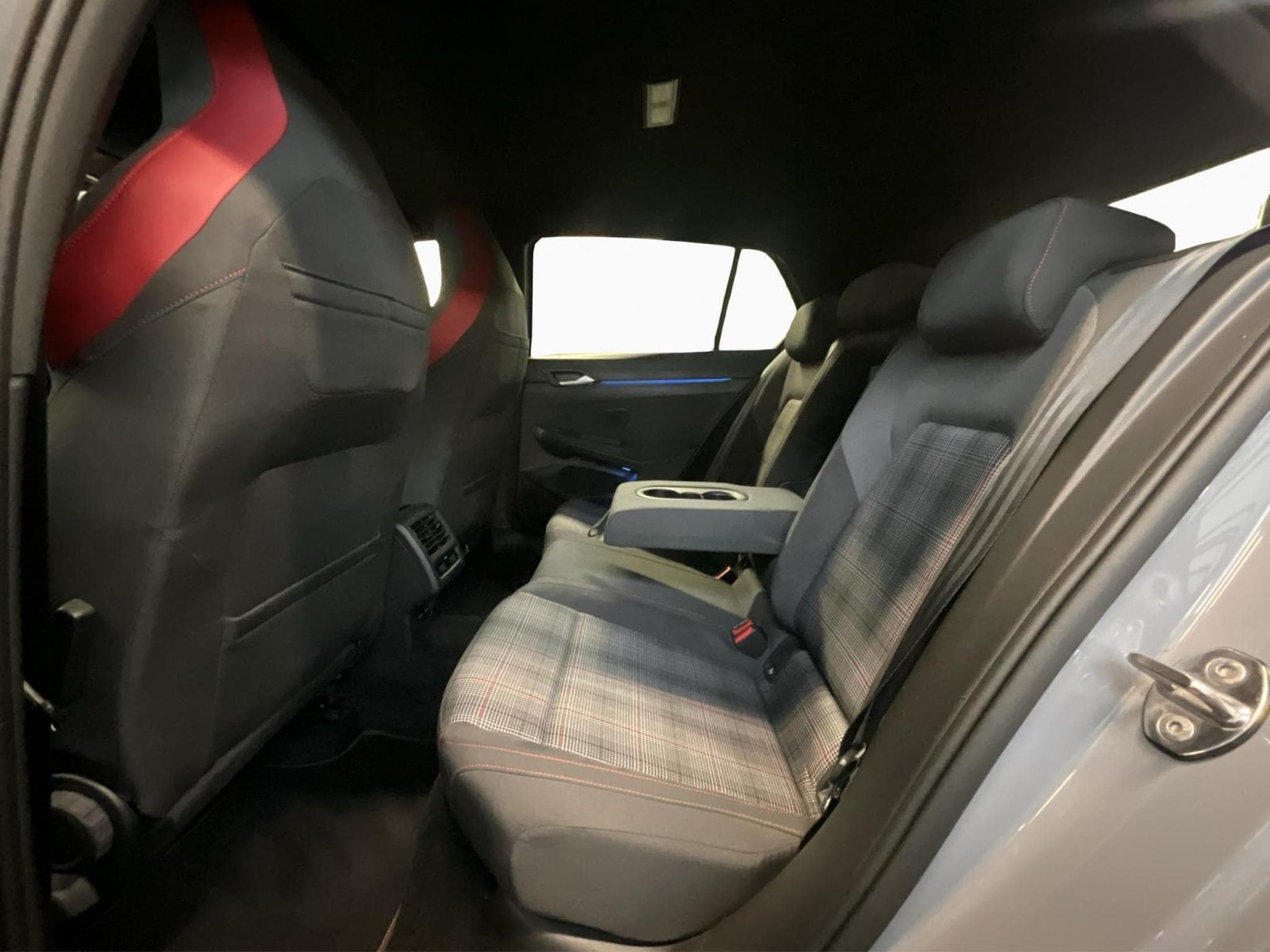 VW Golf GTI+DSG+Matrix-LED+RearView (2021) - Photo 12