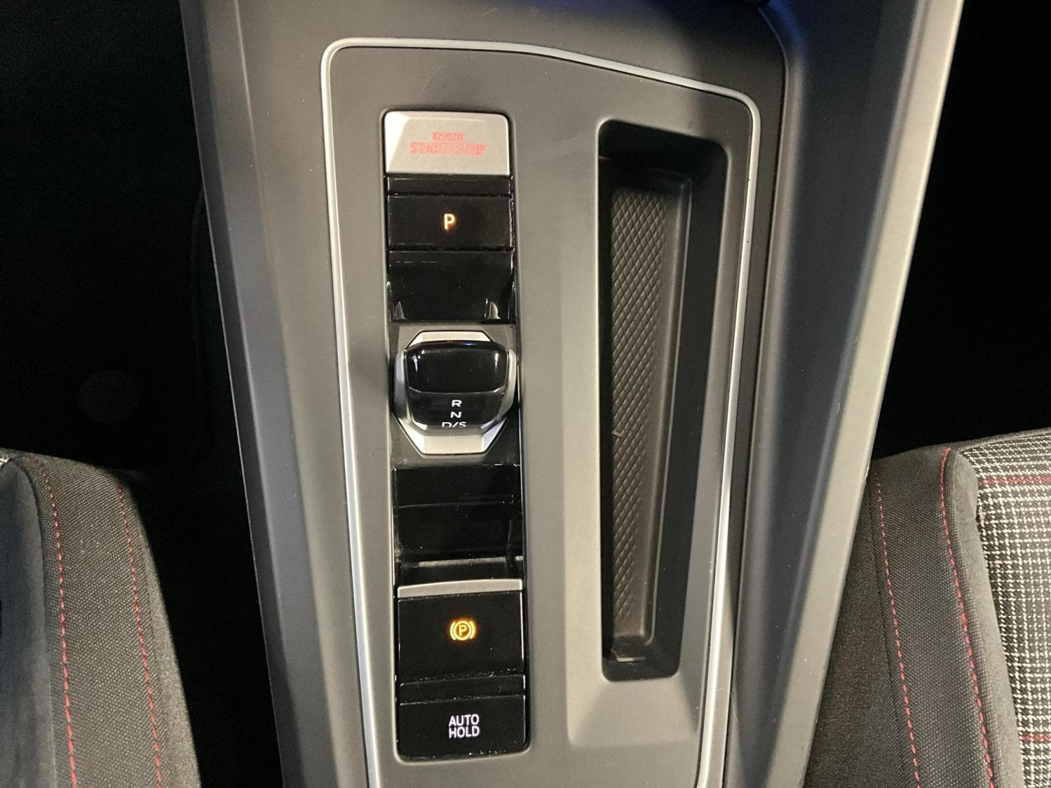 VW Golf GTI+DSG+Matrix-LED+RearView (2021) - Photo 9