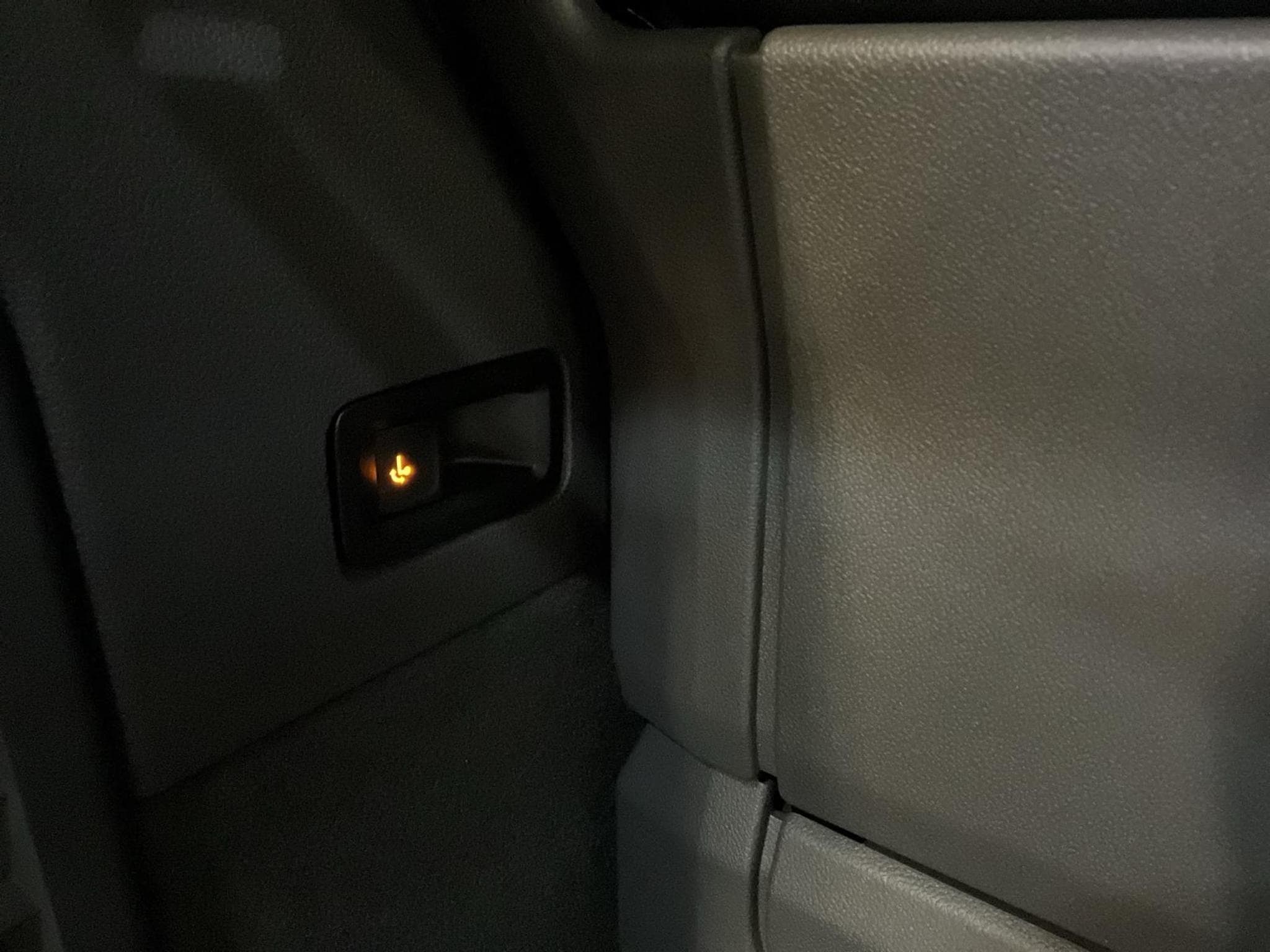 VW Multivan Style+DSG+7sitze+LM18+AHK (2025) - Foto 18