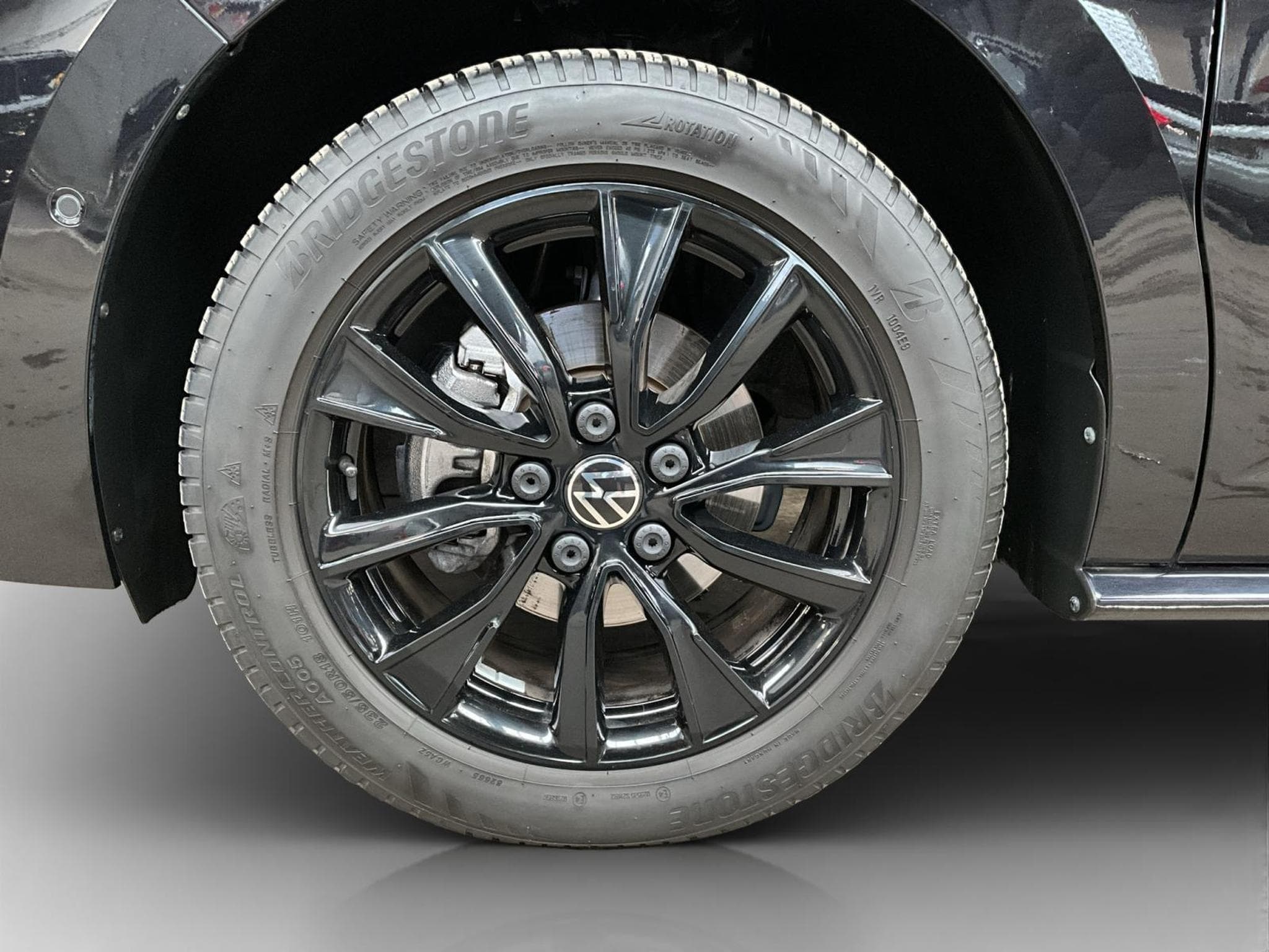 VW Multivan Style+DSG+7sitze+LM18+AHK (2025) - Foto 8