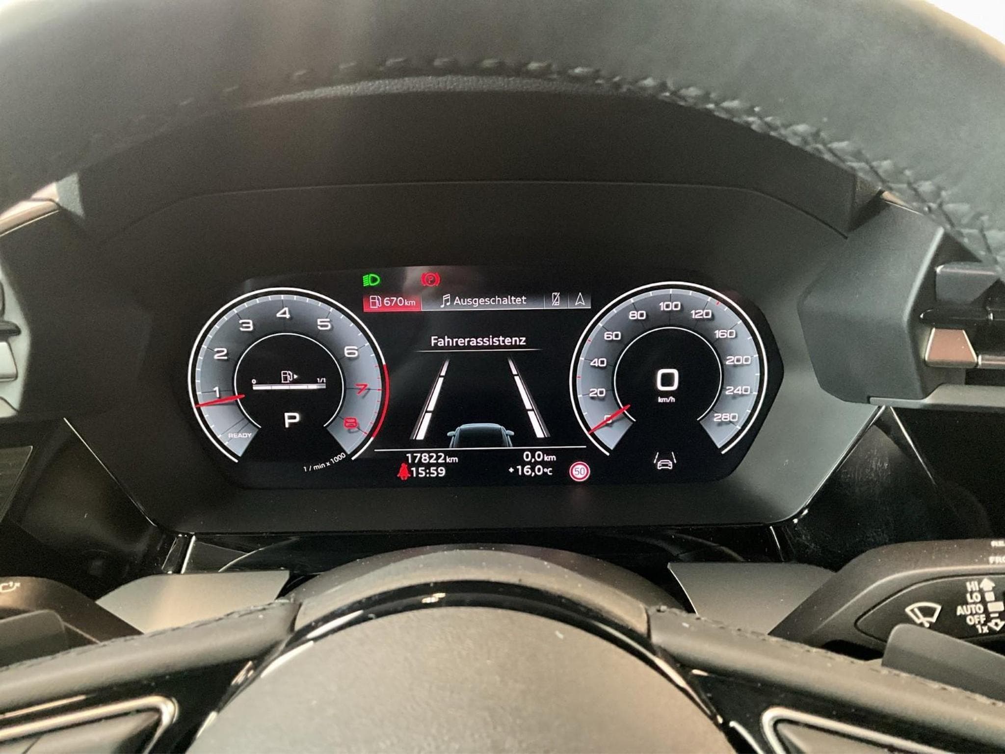 Audi A3 SB+S-line+S-Tronic+LED+Navi (2025) - Photo 11