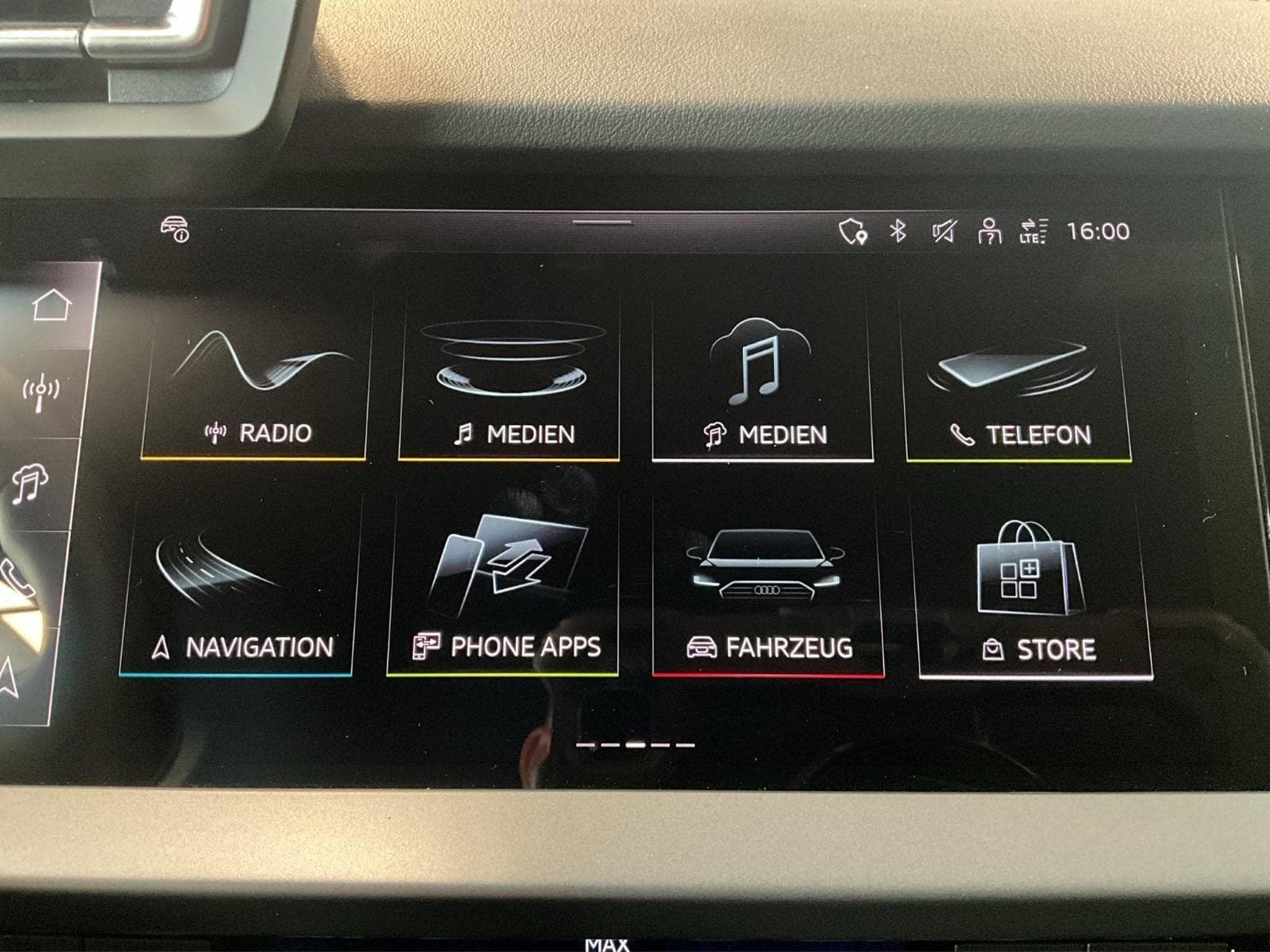 Audi A3 SB+S-line+S-Tronic+LED+Navi (2025) - Photo 13