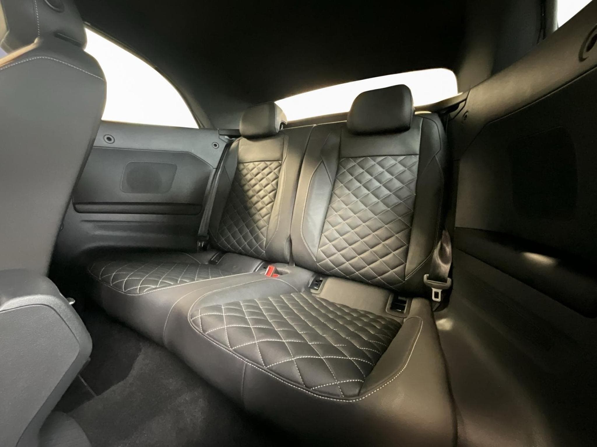 VW T-Roc R-Line+DSG+Black-Style+AHK (2022) - Foto 15