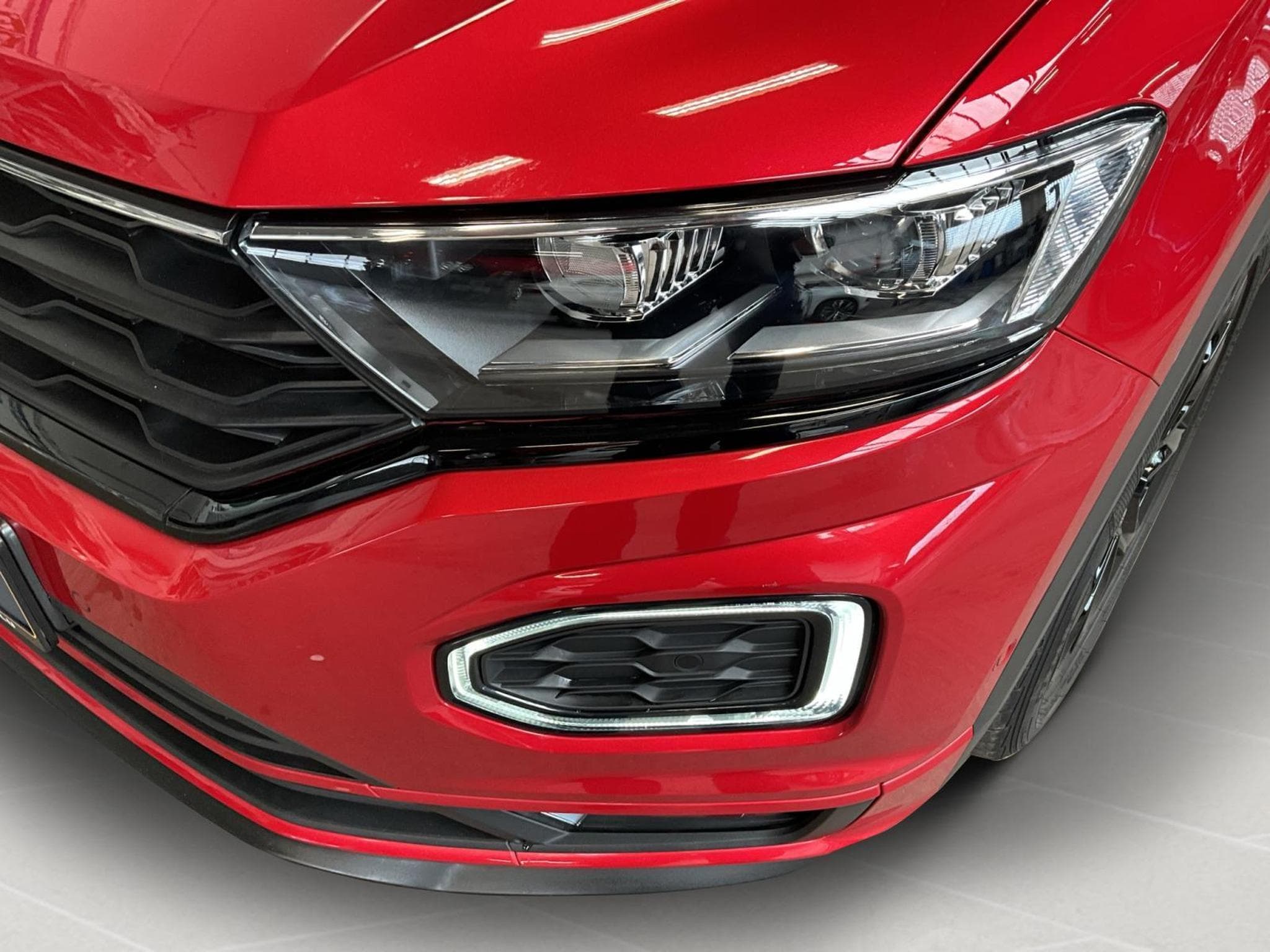 VW T-Roc R-Line+DSG+Black-Style+AHK (2022) - Foto 17