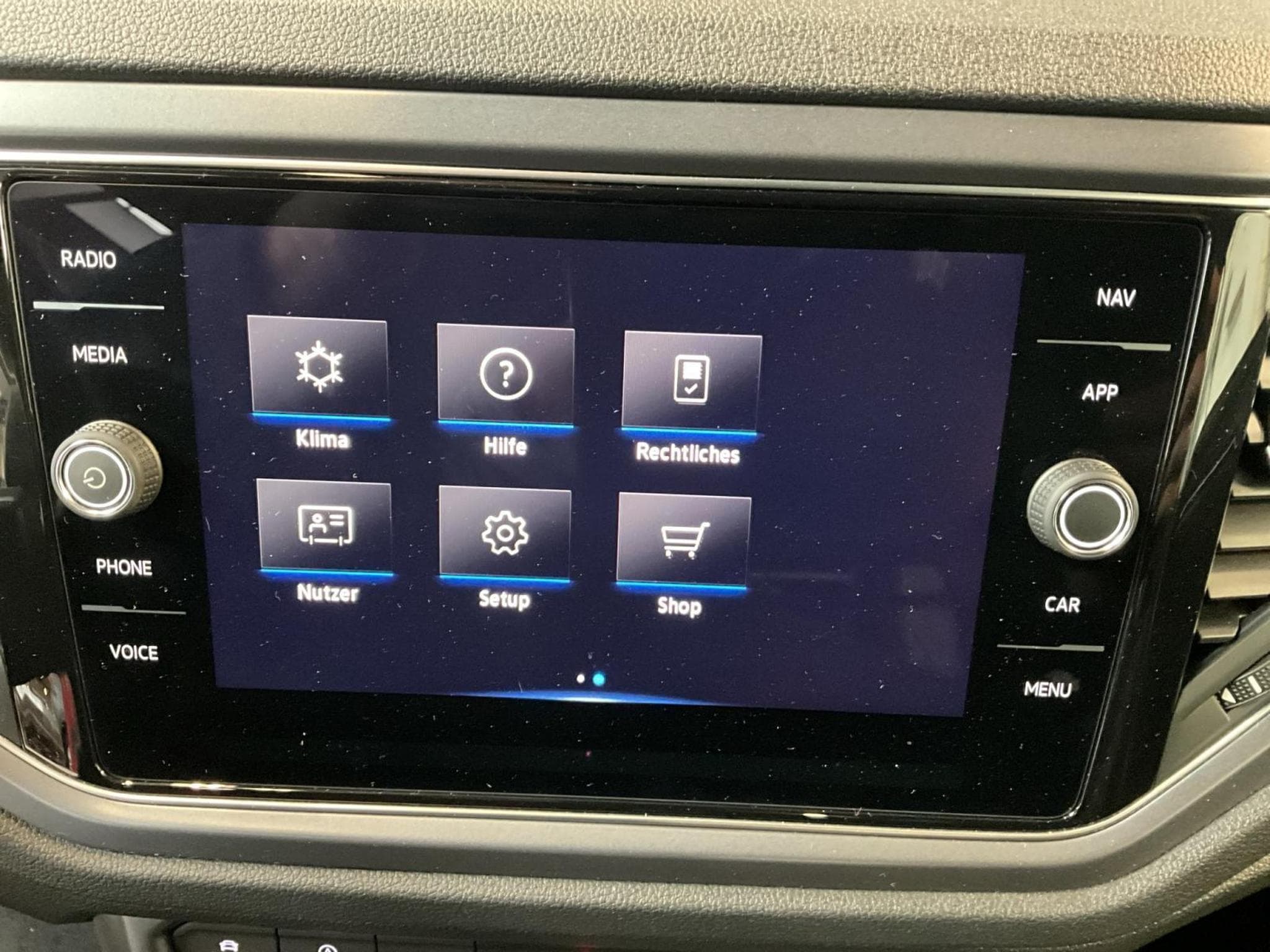 VW T-Roc R-Line+DSG+Black-Style+AHK (2022) - Foto 18