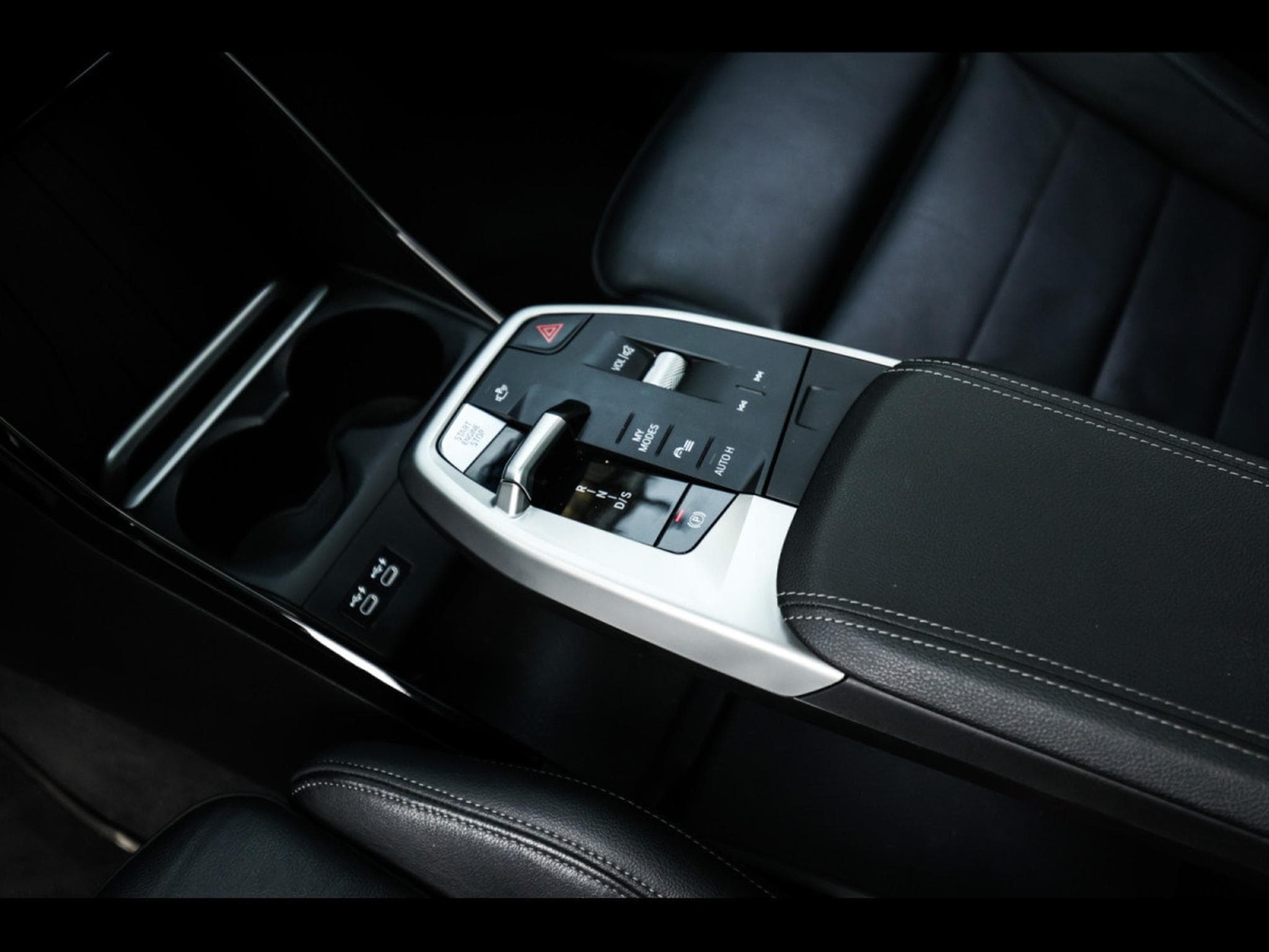 BMW 220 i°PACK INNOVATION (2023) - Photo 19