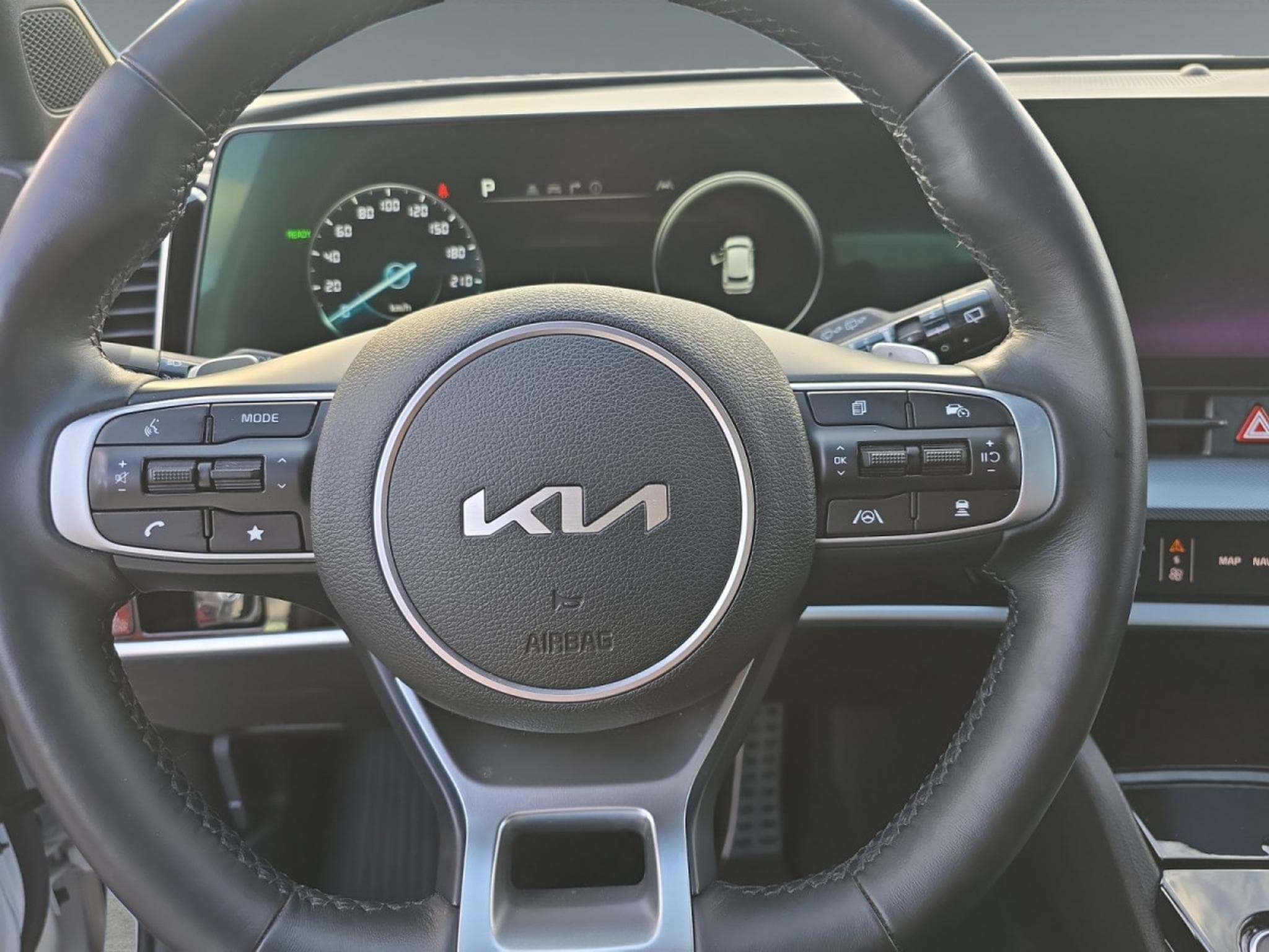 Kia Sportage GT Line HEV (2023) - Photo 12