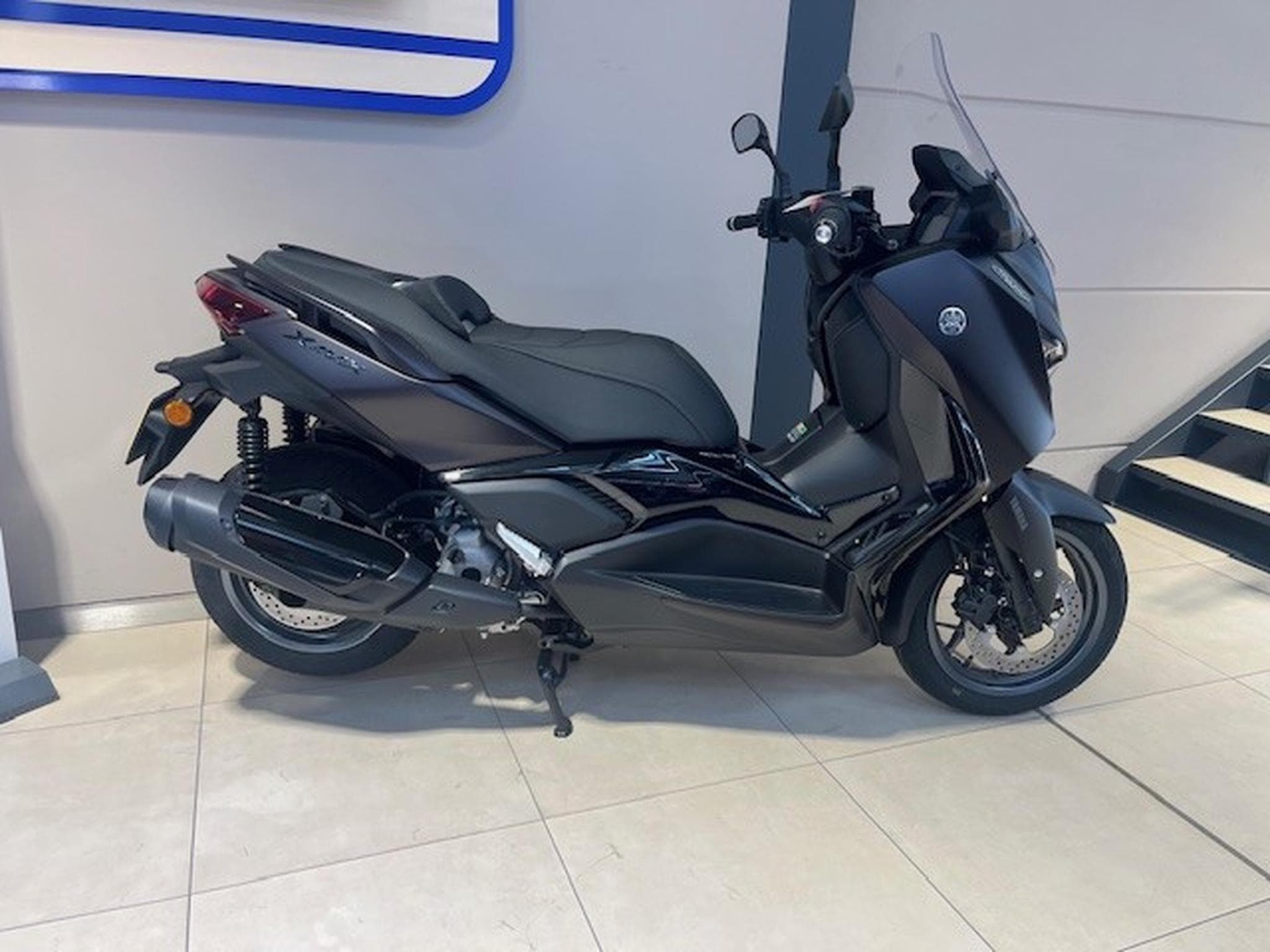 Yamaha XMAX 300 Tech Max + (2026) - Photo 2