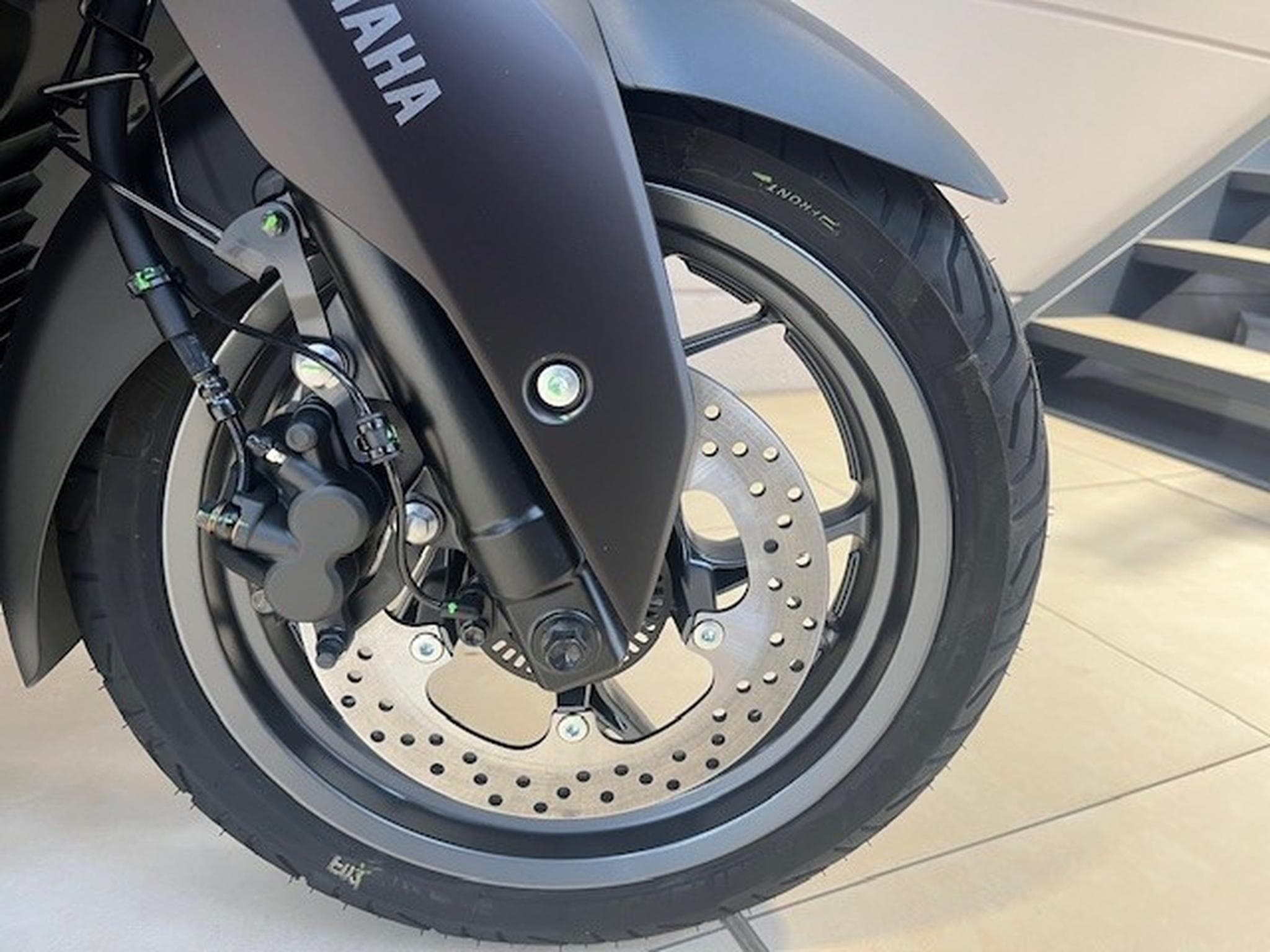 Yamaha XMAX 300 Tech Max + (2026) - Photo 7