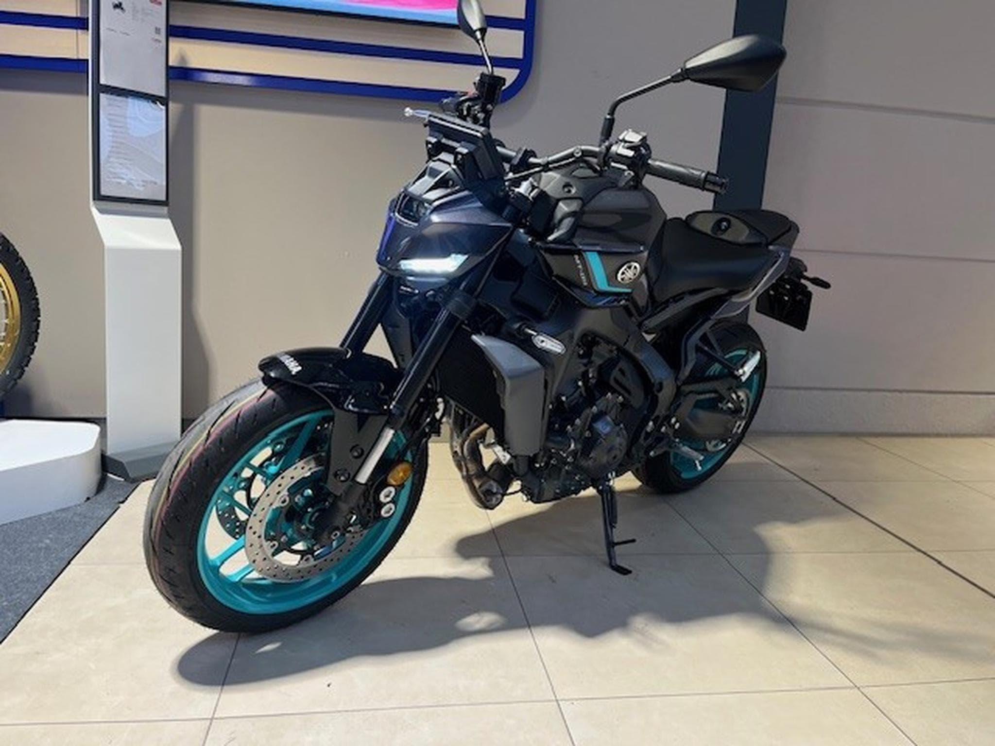 Yamaha MT09 Y-AMT (2026) - Photo 2