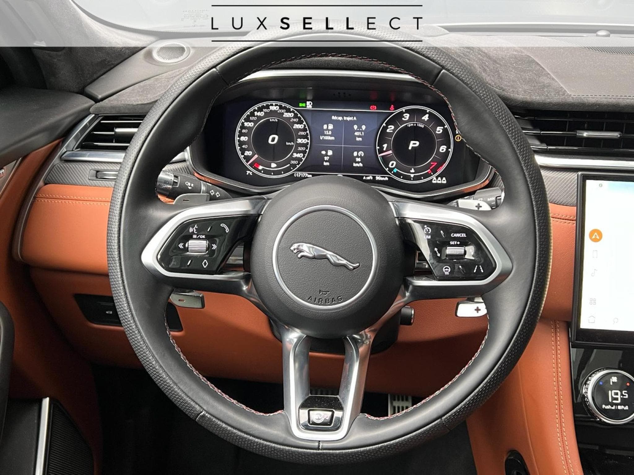 Jaguar F-Pace SVR 5.0L V8 FULL OPTIONS (2021) - Photo 5