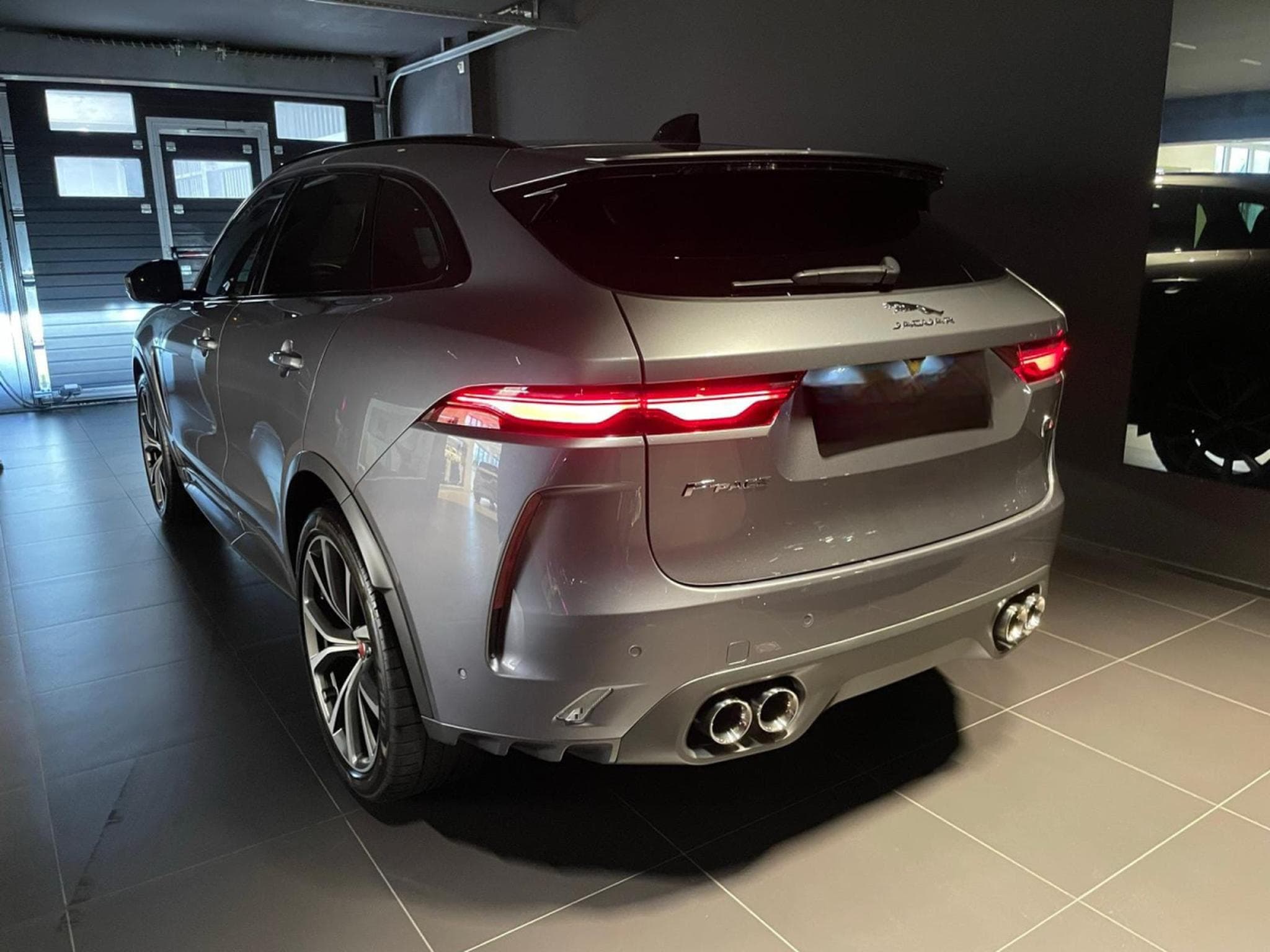 Jaguar F-Pace SVR 5.0L V8 FULL OPTIONS (2021) - Photo 2