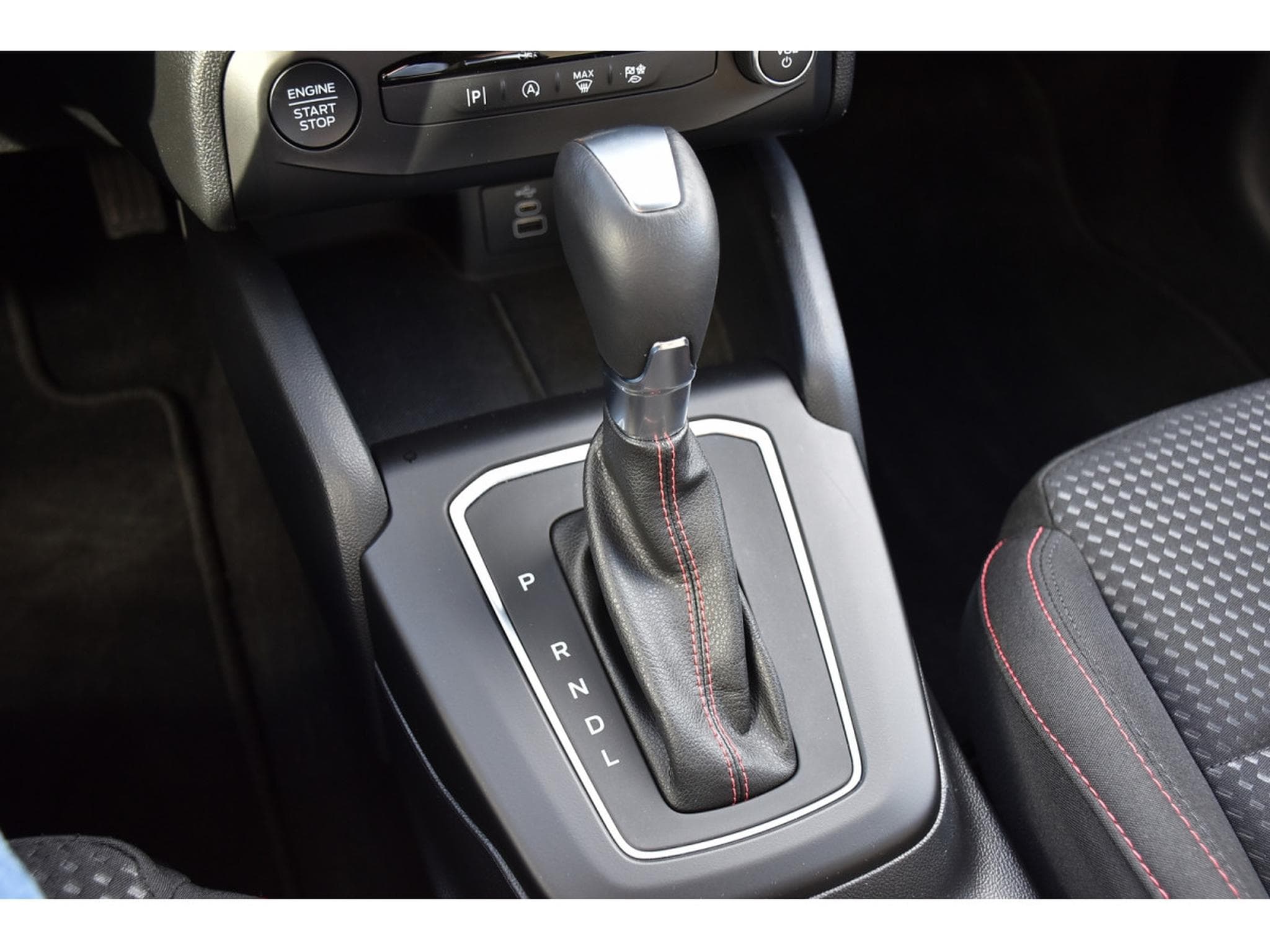 Ford Focus Clipper 1.0 EcoBoost MHEV ST-Line Auto. ACC LANE SIDE CAM (2025) - Photo 18