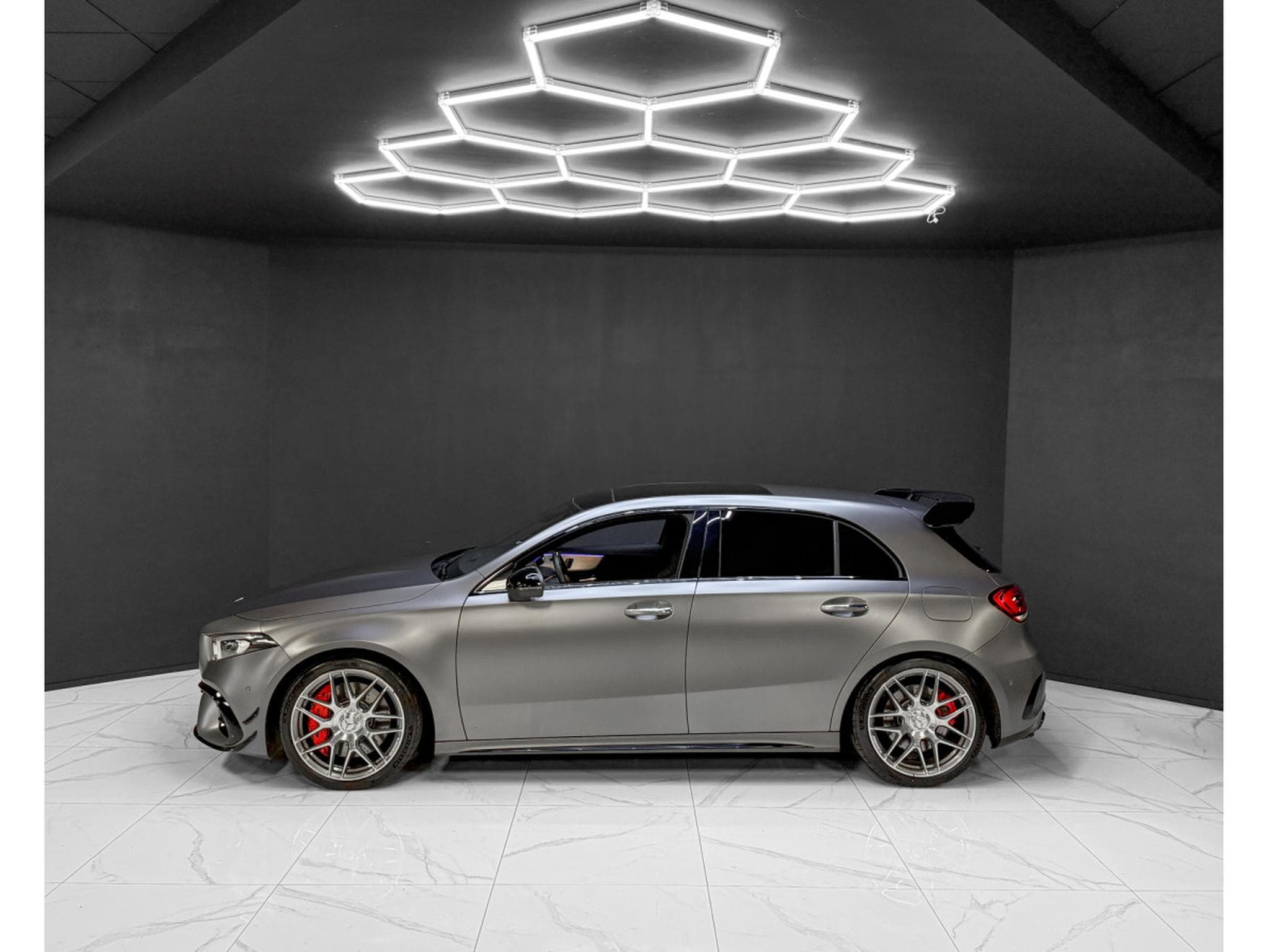 Mercedes A 45 AMG S 4MATIC / TRACK / PANO / BURM. (2021) - Photo 2