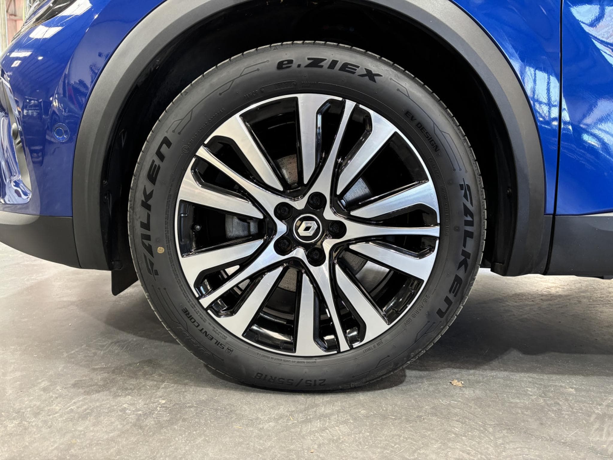 Renault Captur 1.6 INITIALE PARIS PLUG-IN (2022) - Foto 8