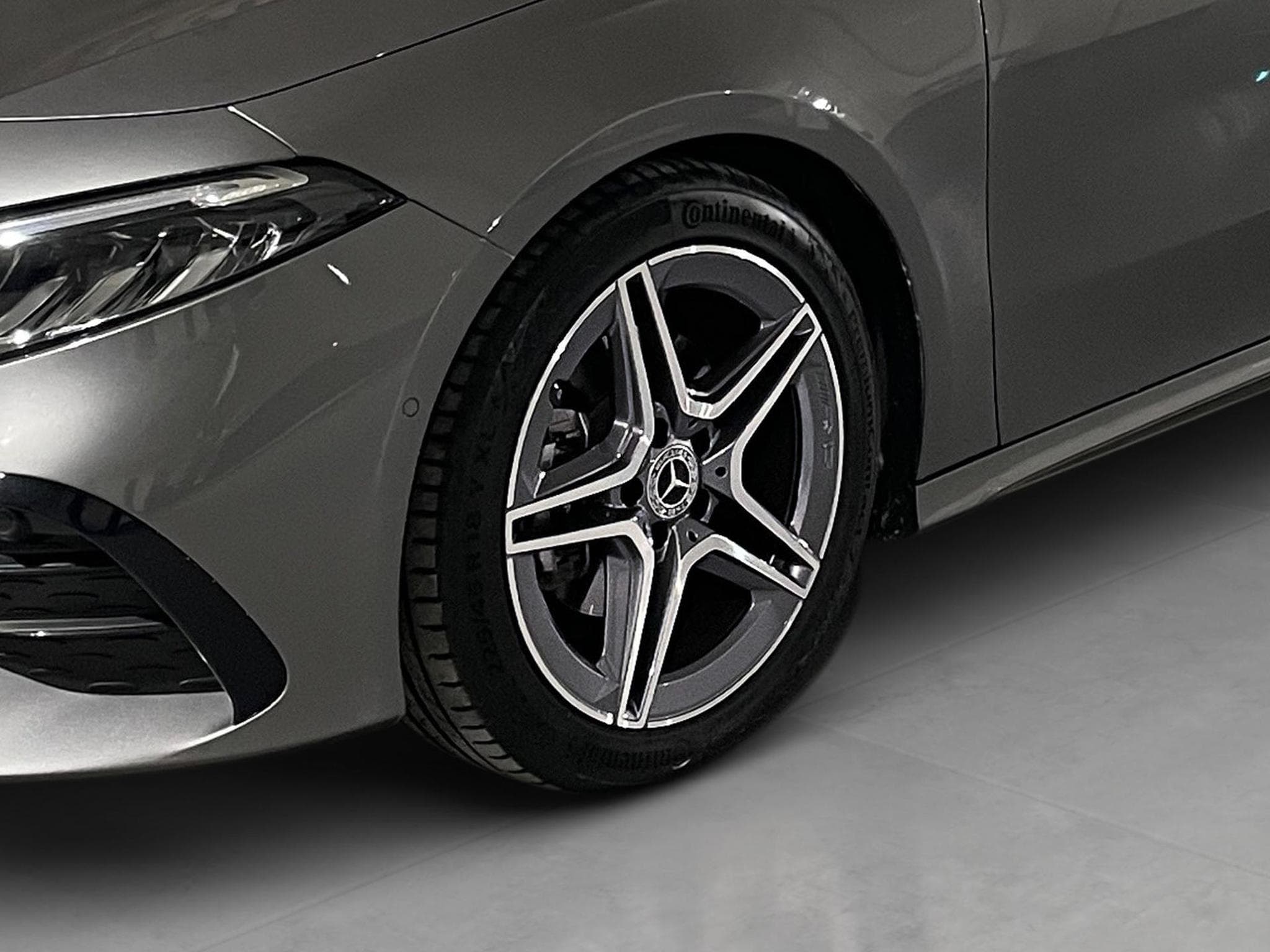 Mercedes A 200 1.3 hatchback AMG EDITION (2025) - Photo 19