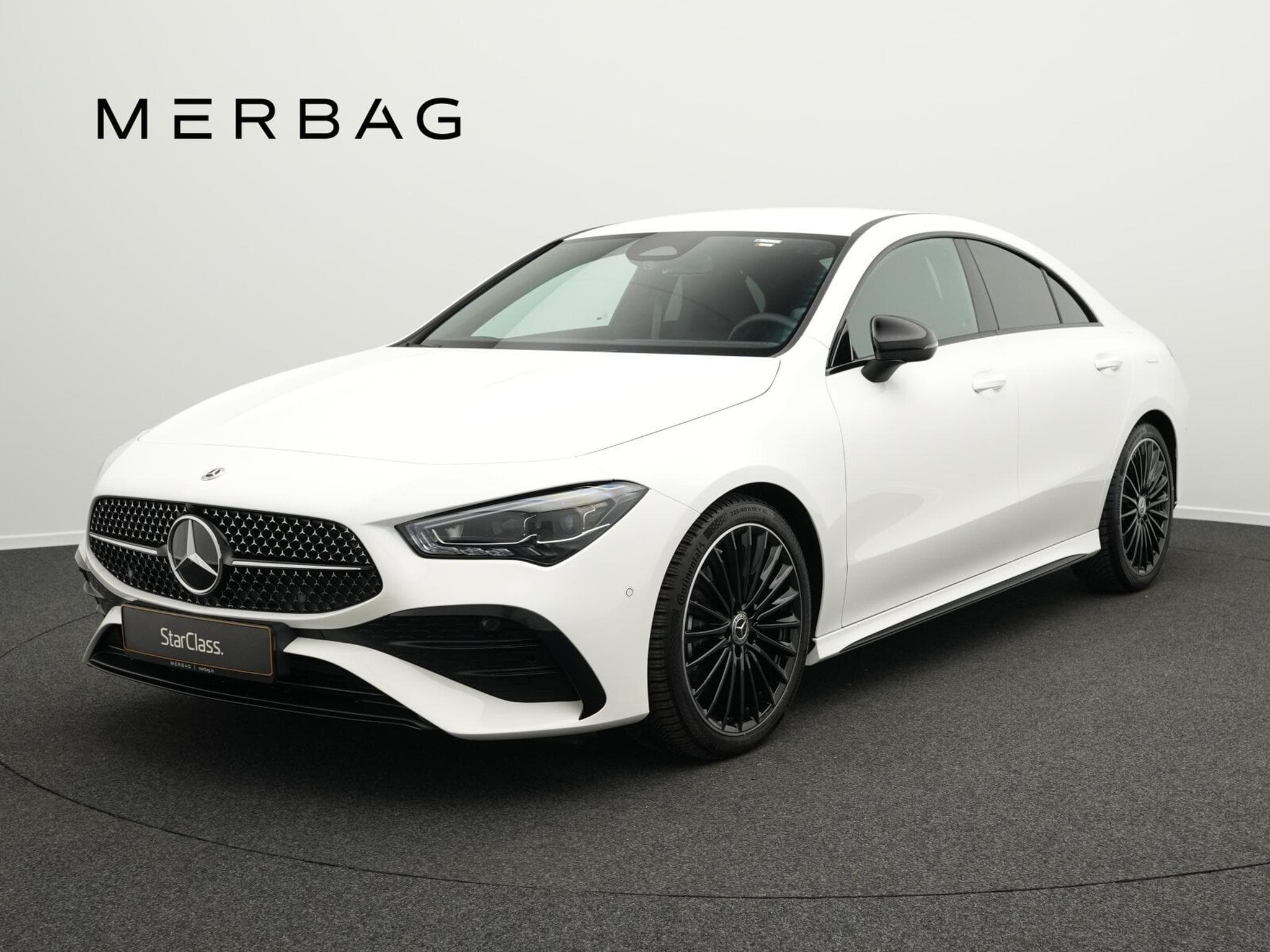 Mercedes CLA 200 d AMG-Line Cpe Multi+Kamera+19"+Ambi (2025) - Foto 1