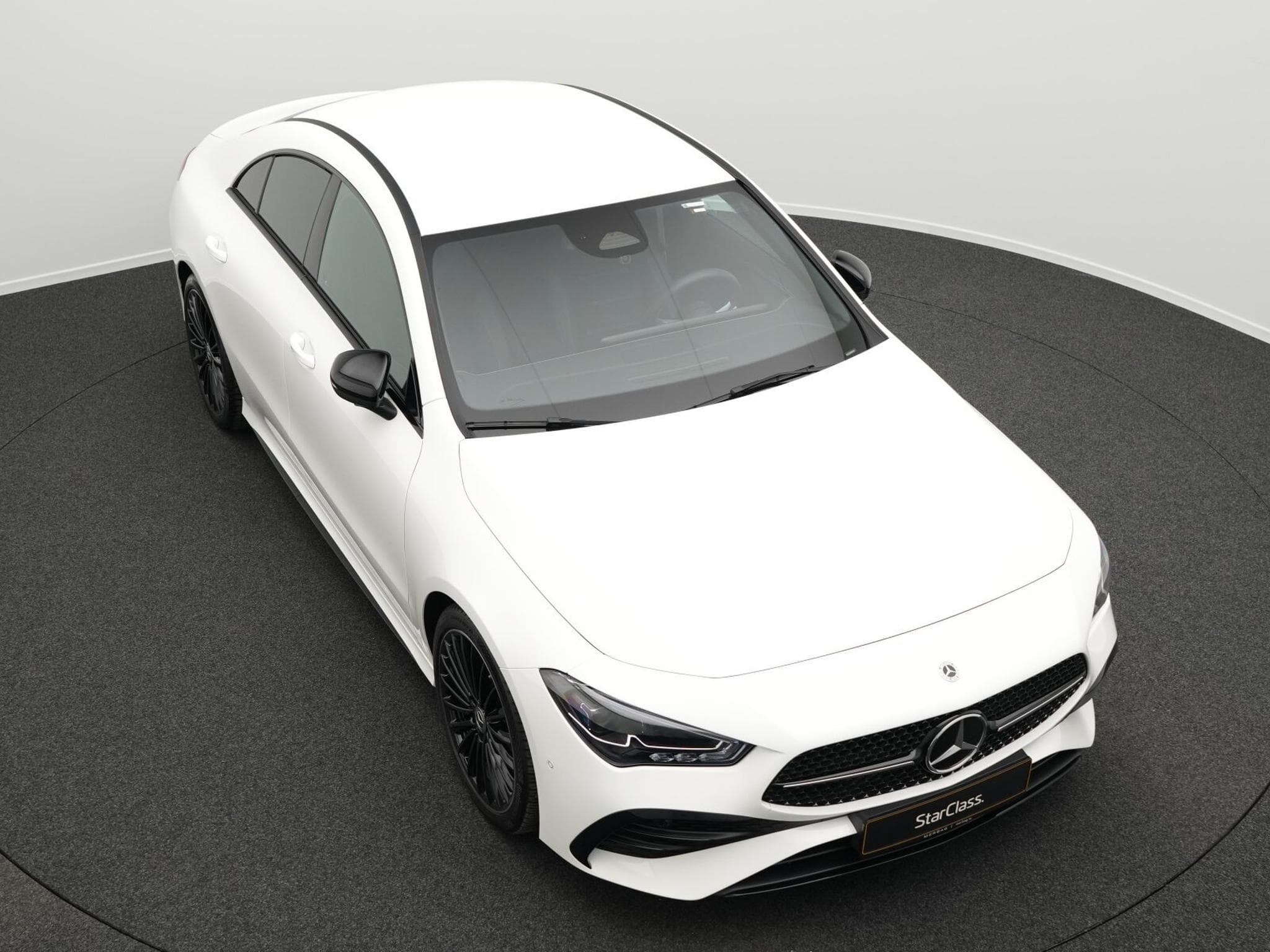 Mercedes CLA 200 d AMG-Line Cpe Multi+Kamera+19"+Ambi (2025) - Foto 12