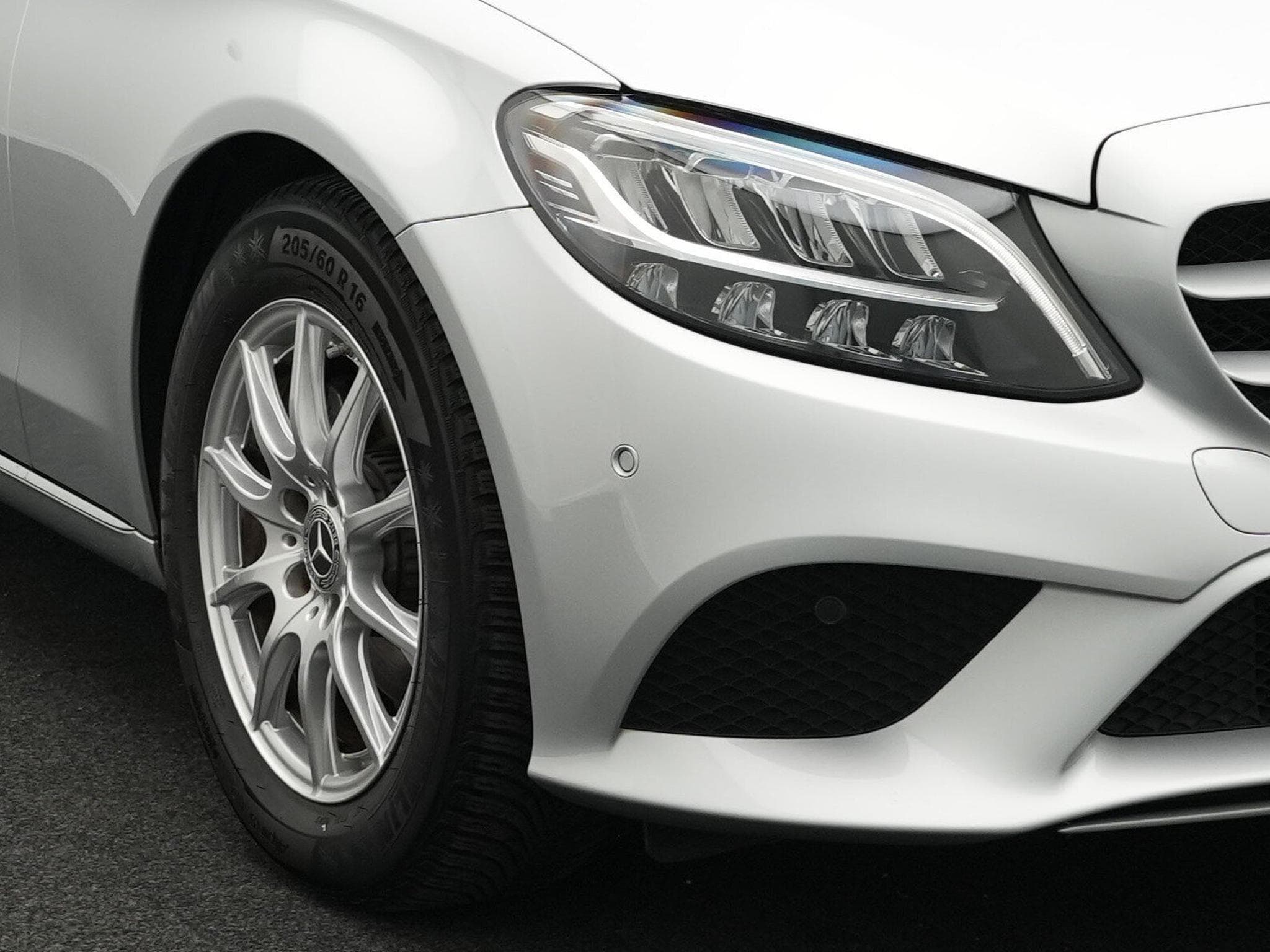 Mercedes C 180 d LED+Kamera+PTS (2019) - Photo 7
