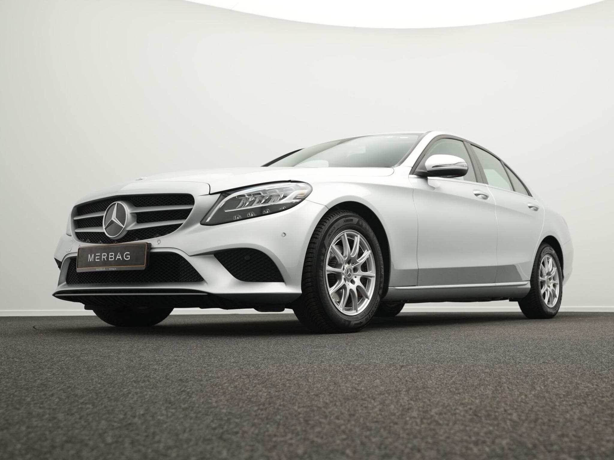 Mercedes C 180 d LED+Kamera+PTS (2019) - Photo 8