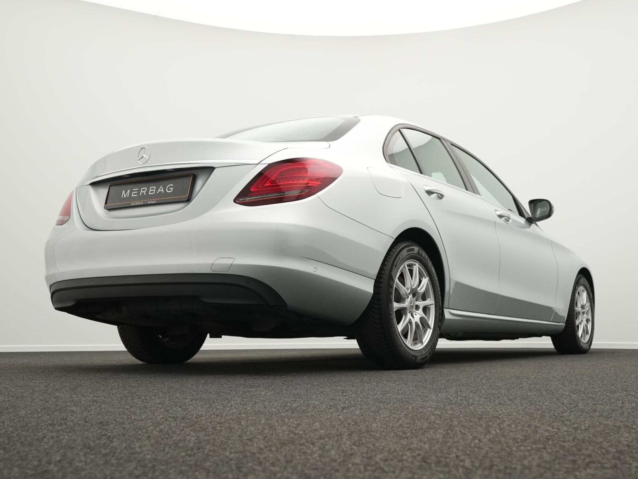 Mercedes C 180 d LED+Kamera+PTS (2019) - Photo 9