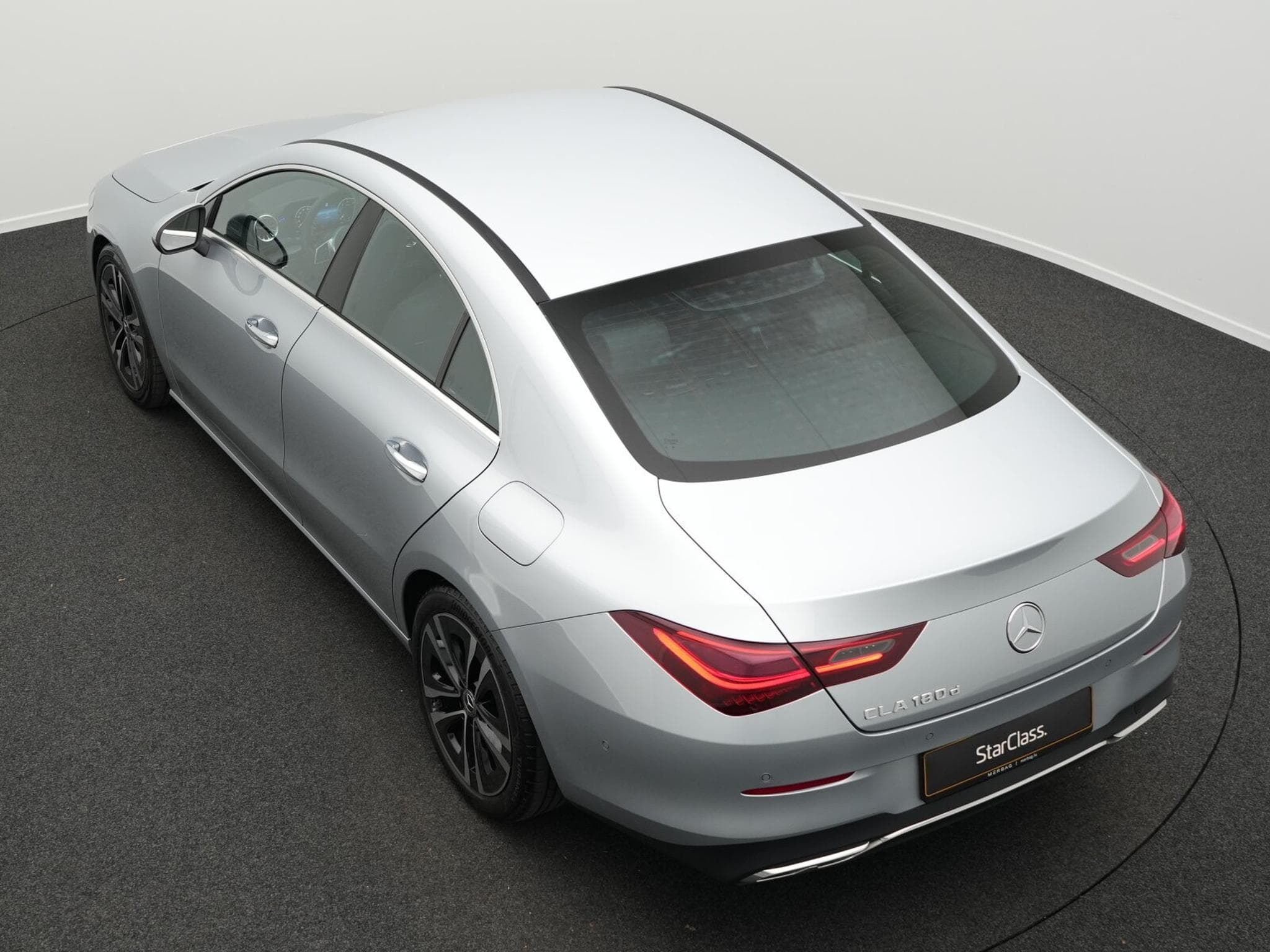 Mercedes CLA 180 d Cpe Progressive LED+Kamera+Apple+MBUX (2025) - Photo 11