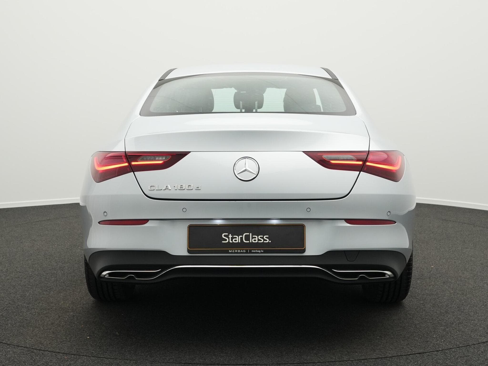 Mercedes CLA 180 d Cpe Progressive LED+Kamera+Apple+MBUX (2025) - Photo 4
