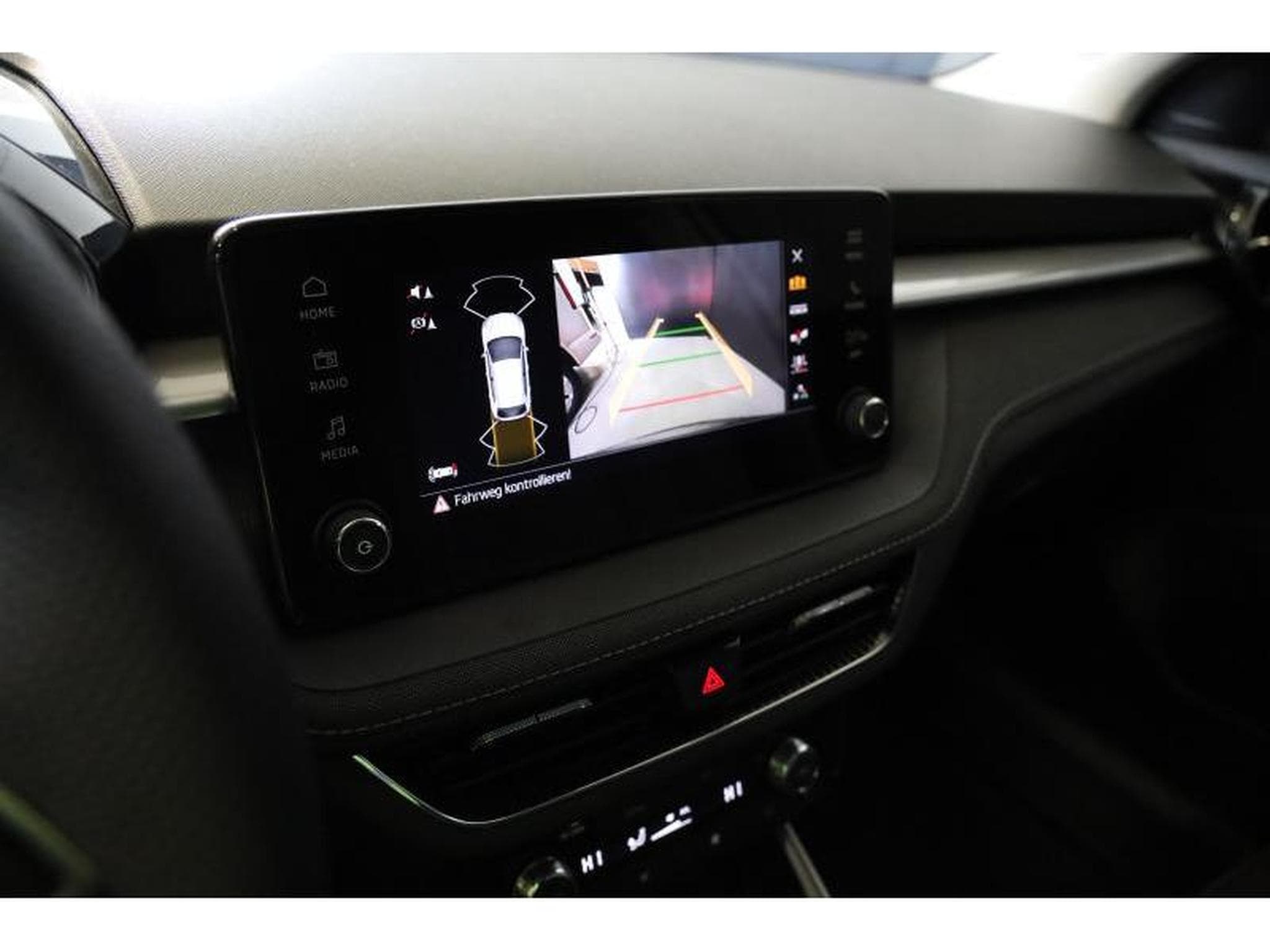 Skoda Fabia Selection (2025) - Foto 6