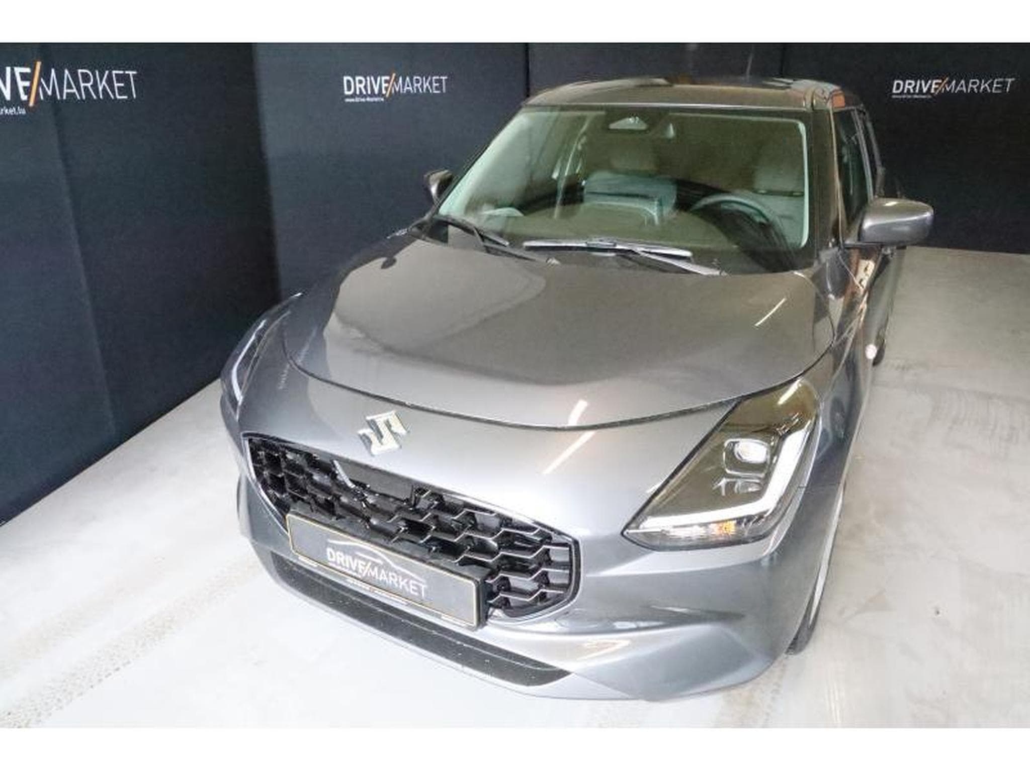Suzuki Swift GL+ (2025) - Foto 20