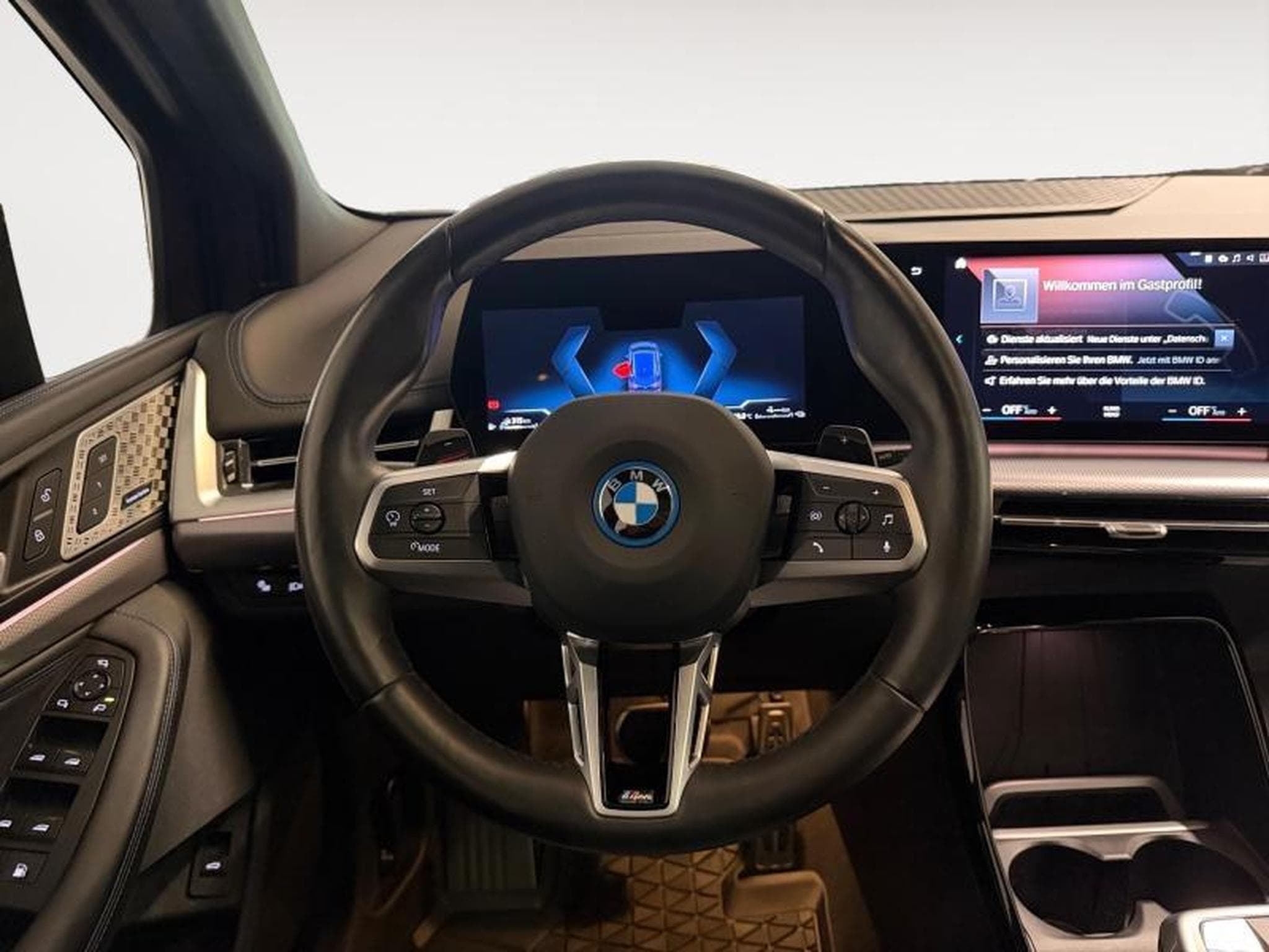 BMW 230 xDrive Active Tourer (2023) - Foto 10