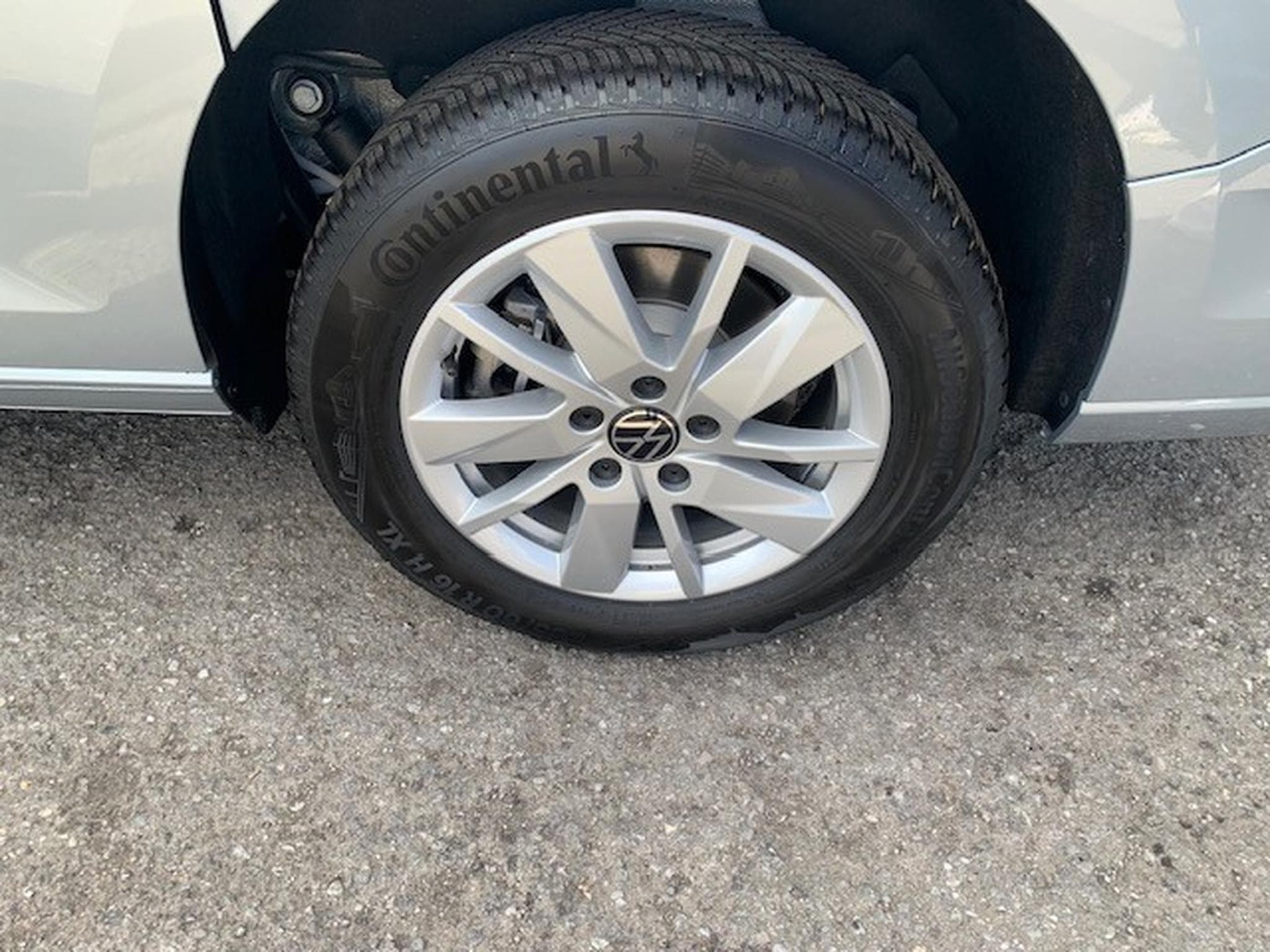 VW Caddy LIFE 1.5TSI 116CV DSG7 (2026) - Photo 4